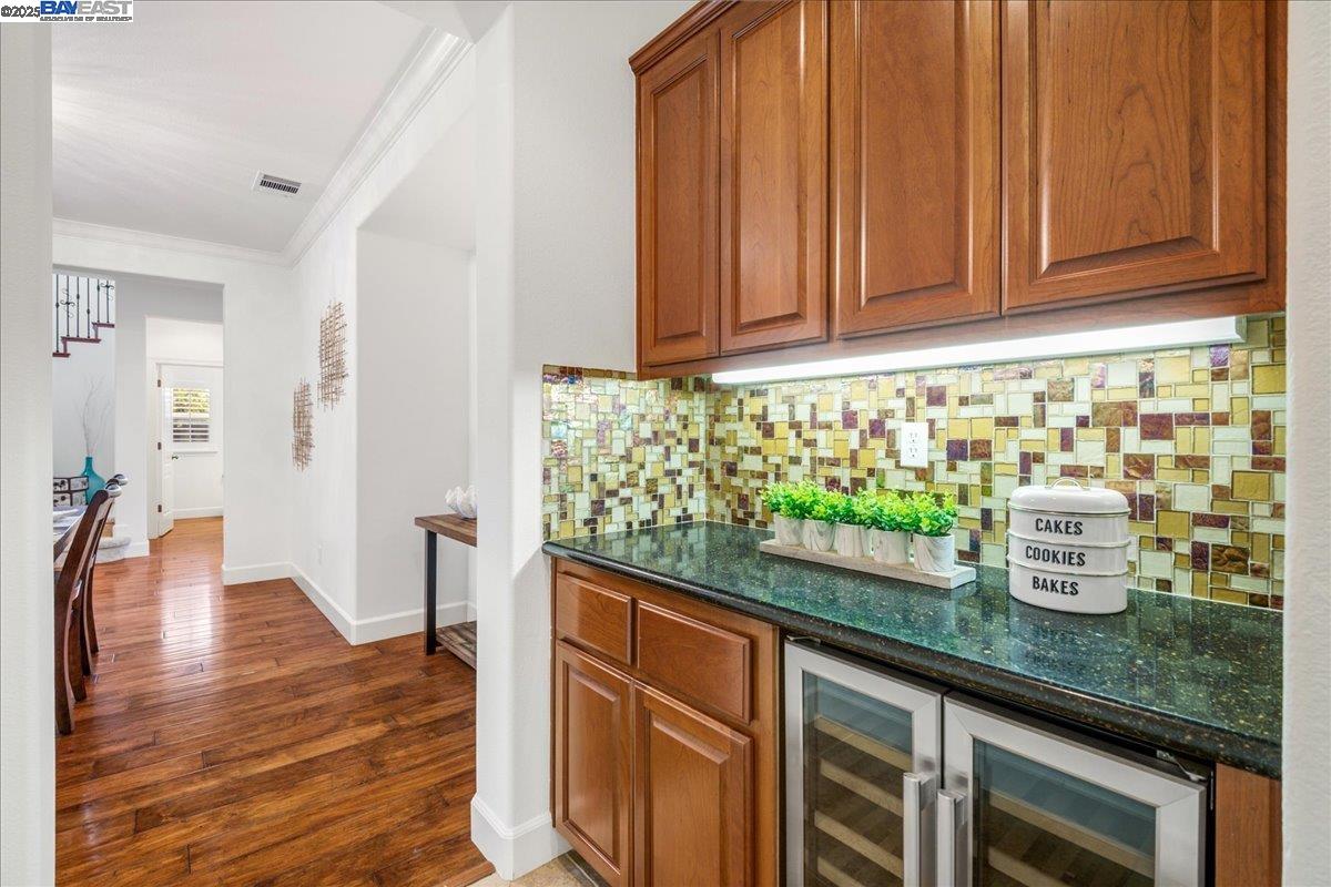 Detail Gallery Image 8 of 52 For 2396 Keats Ln, San Ramon,  CA 94582 - 5 Beds | 4/1 Baths