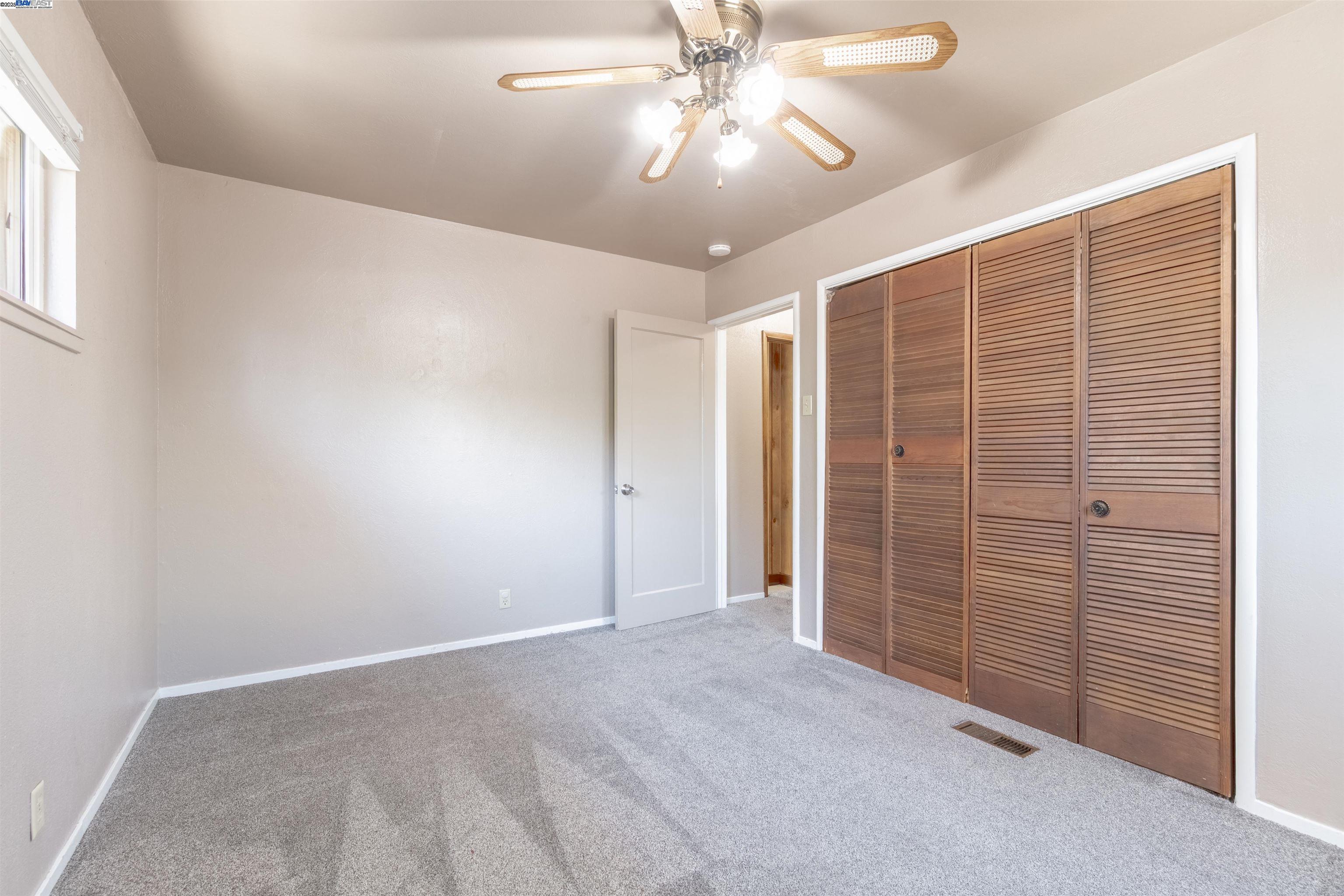 Detail Gallery Image 18 of 26 For 14510 Locust St, San Leandro,  CA 94579 - 3 Beds | 2 Baths