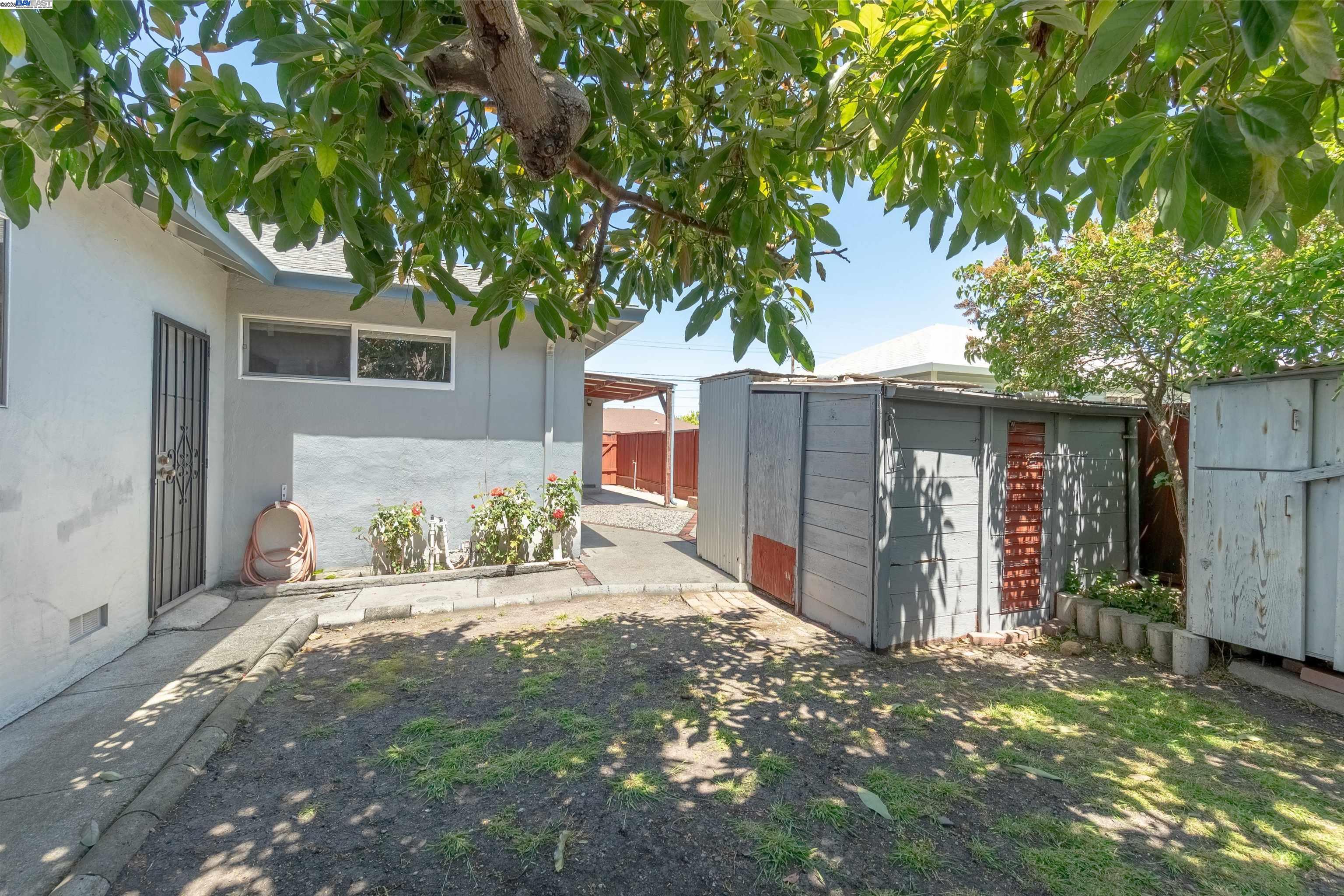 Detail Gallery Image 26 of 26 For 14510 Locust St, San Leandro,  CA 94579 - 3 Beds | 2 Baths
