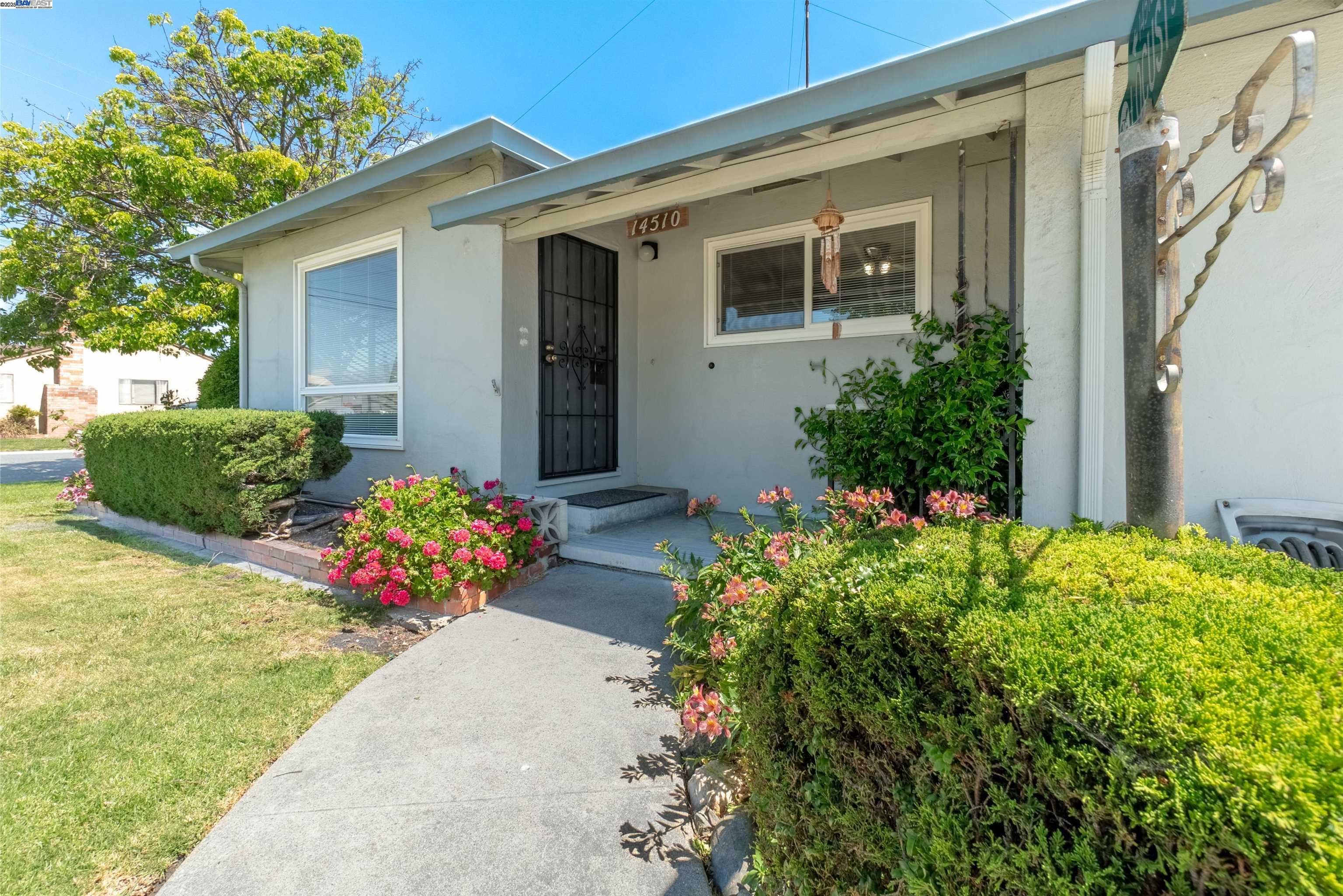 Detail Gallery Image 5 of 26 For 14510 Locust St, San Leandro,  CA 94579 - 3 Beds | 2 Baths
