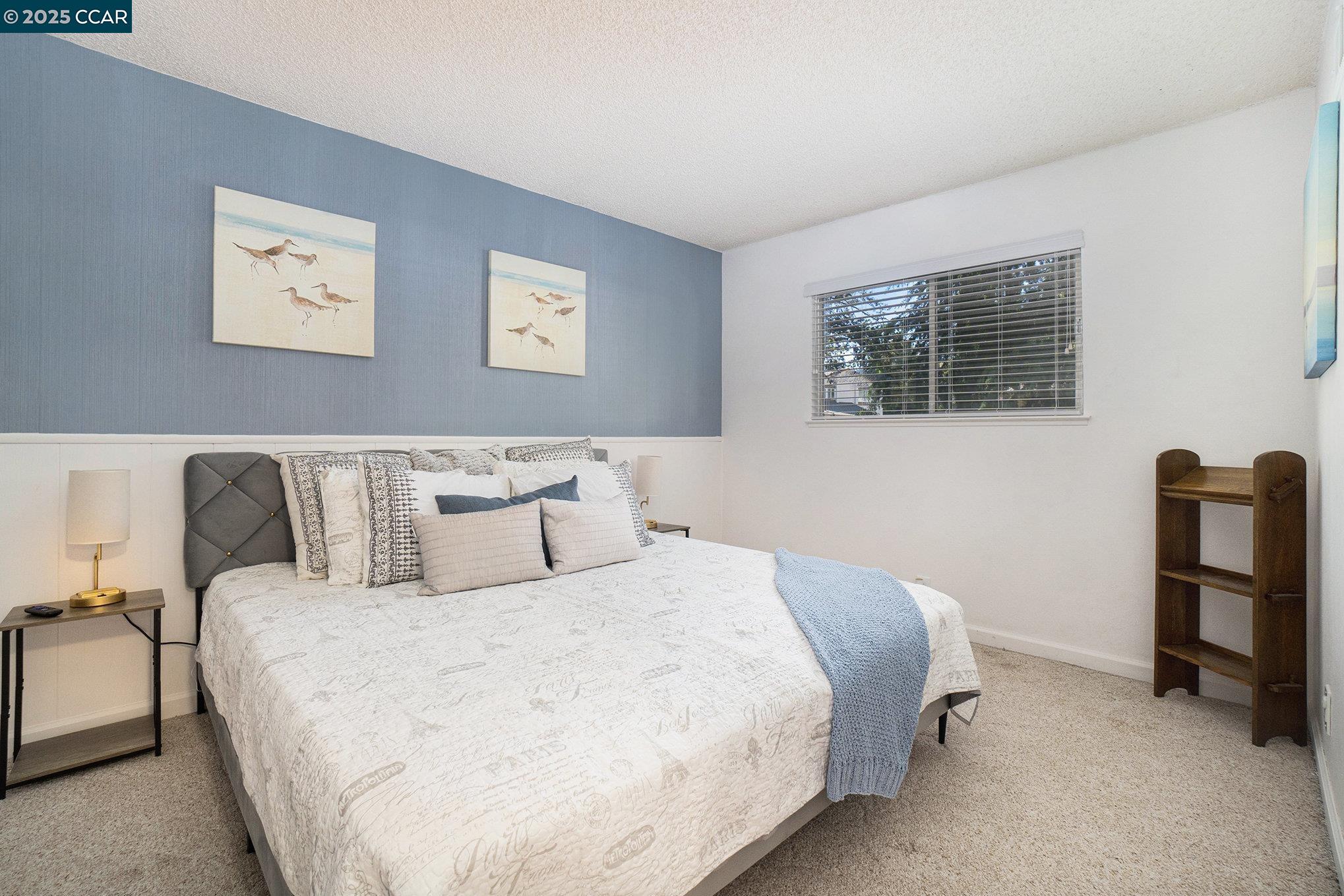 Detail Gallery Image 13 of 29 For 714 Blue Ridge Dr, Martinez,  CA 94553 - 4 Beds | 2 Baths