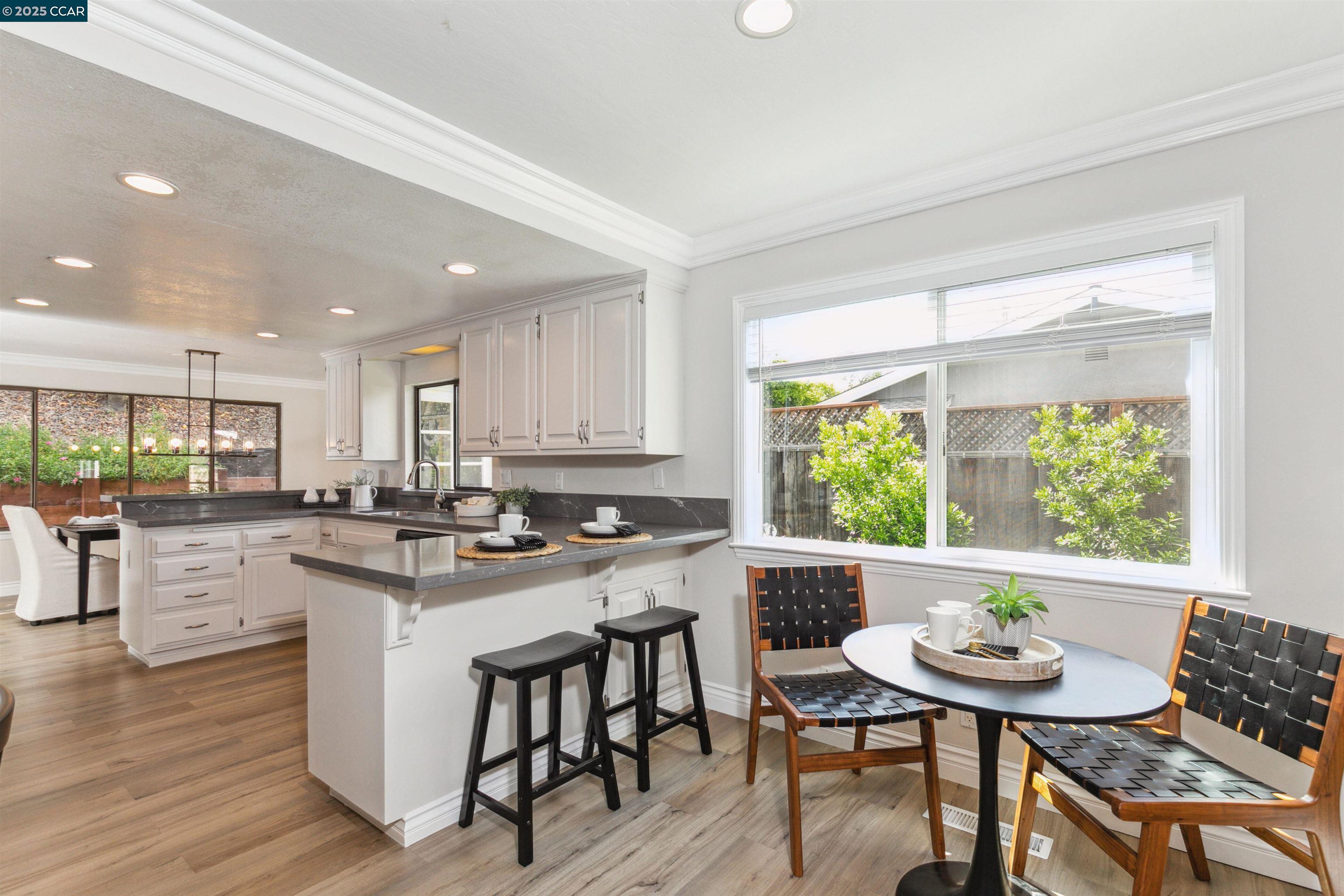 Detail Gallery Image 12 of 33 For 2834 Trotter Way, Walnut Creek,  CA 94596 - 3 Beds | 2 Baths