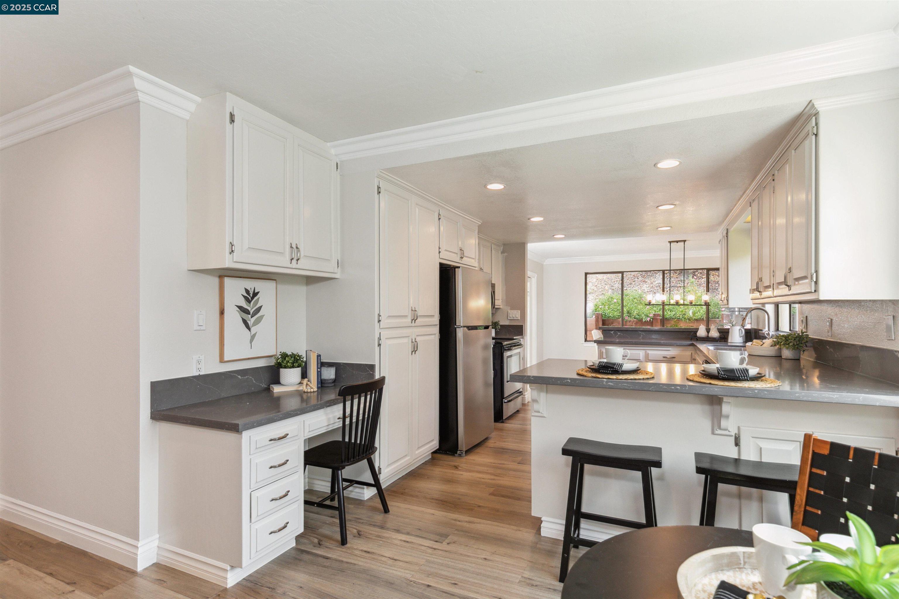 Detail Gallery Image 14 of 33 For 2834 Trotter Way, Walnut Creek,  CA 94596 - 3 Beds | 2 Baths