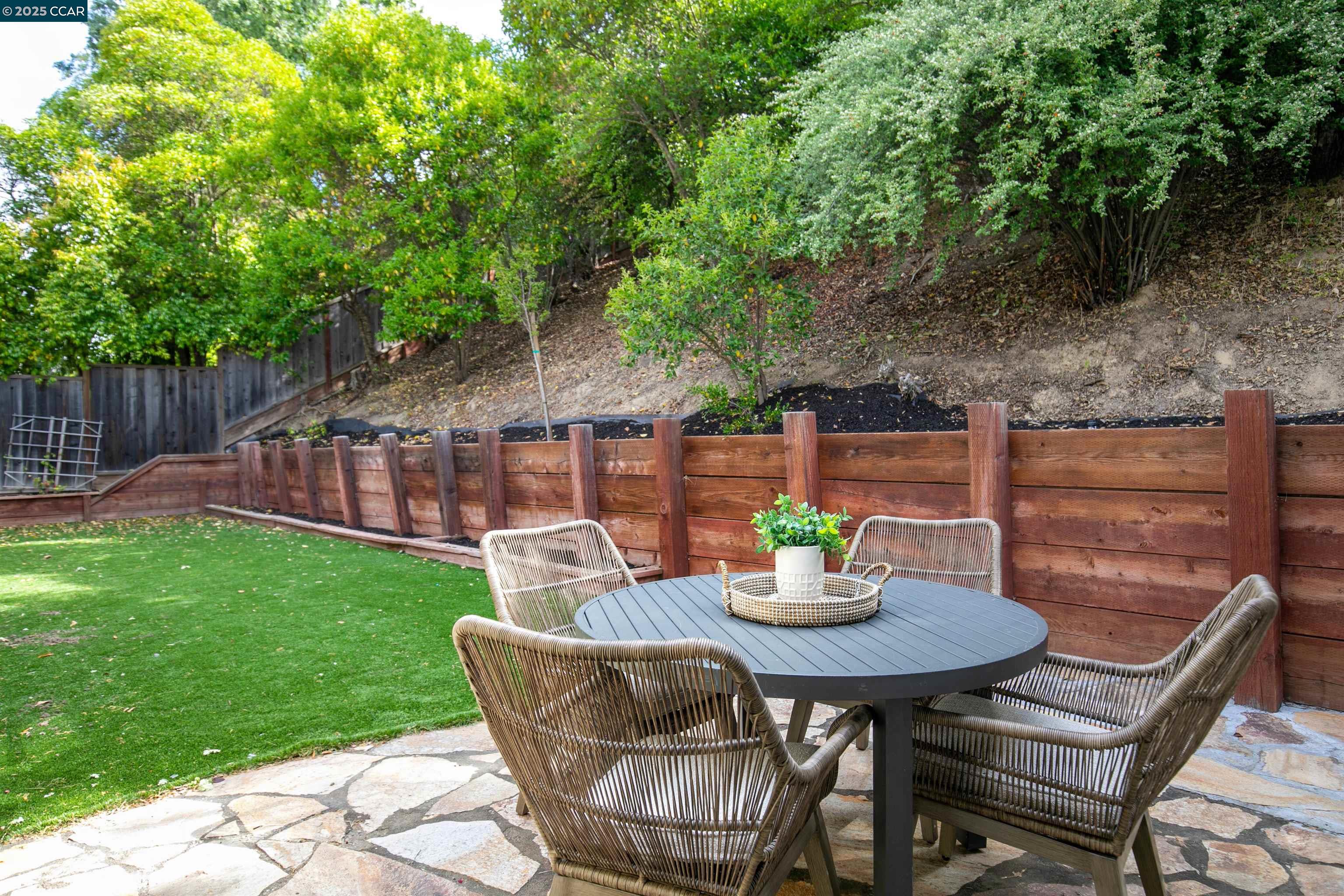 Detail Gallery Image 29 of 33 For 2834 Trotter Way, Walnut Creek,  CA 94596 - 3 Beds | 2 Baths