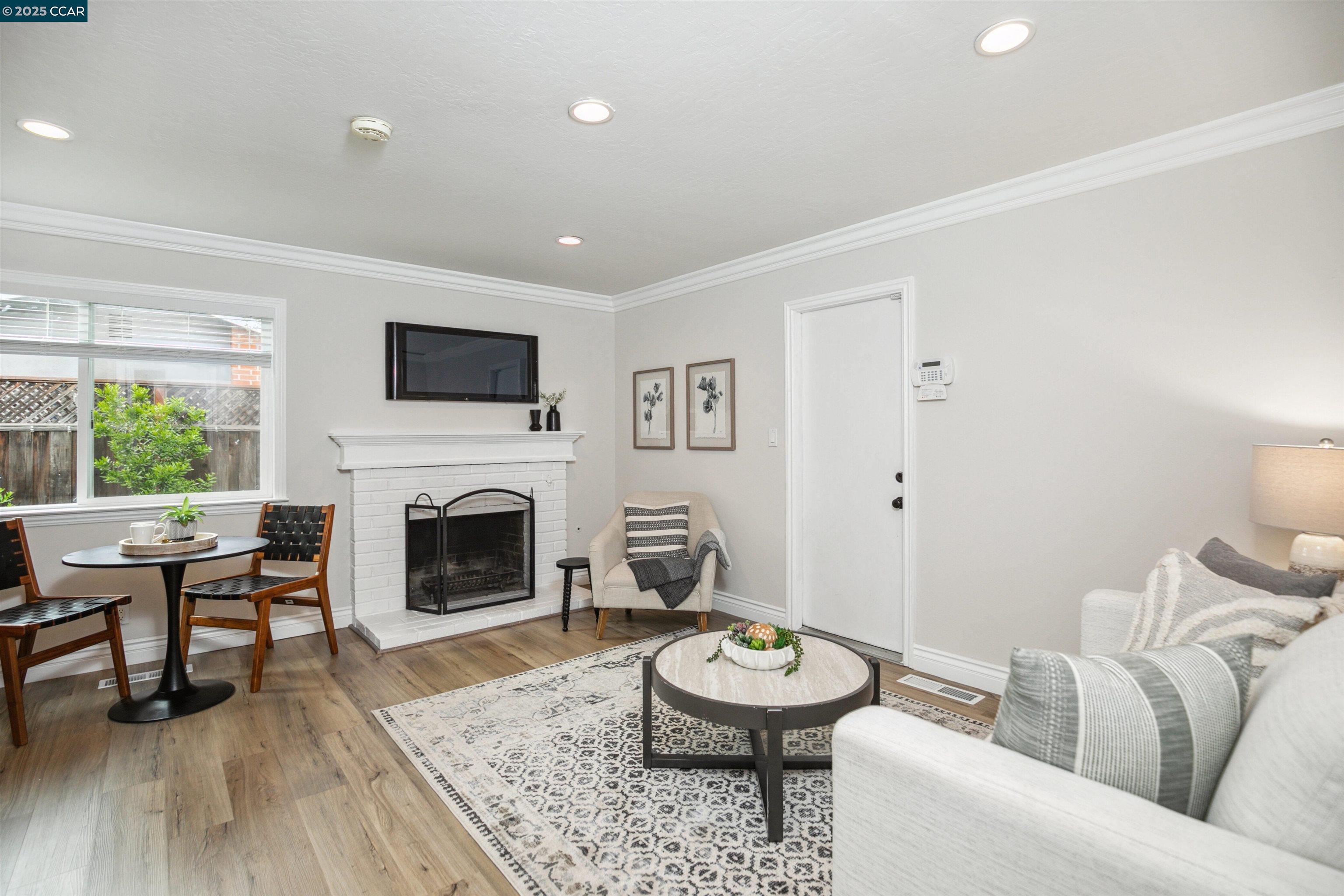 Detail Gallery Image 9 of 33 For 2834 Trotter Way, Walnut Creek,  CA 94596 - 3 Beds | 2 Baths