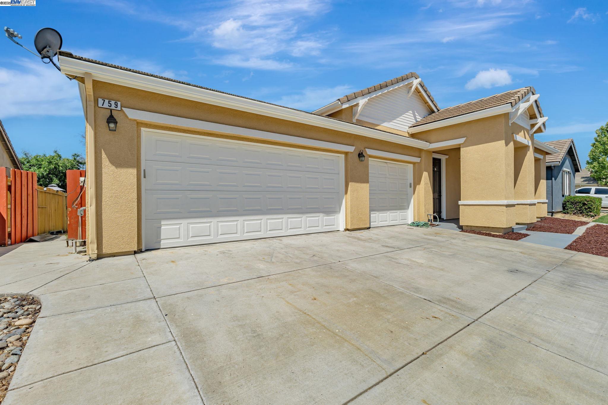 Detail Gallery Image 13 of 60 For 759 Hagerman Peak Dr, Newman,  CA 95360 - 4 Beds | 2 Baths