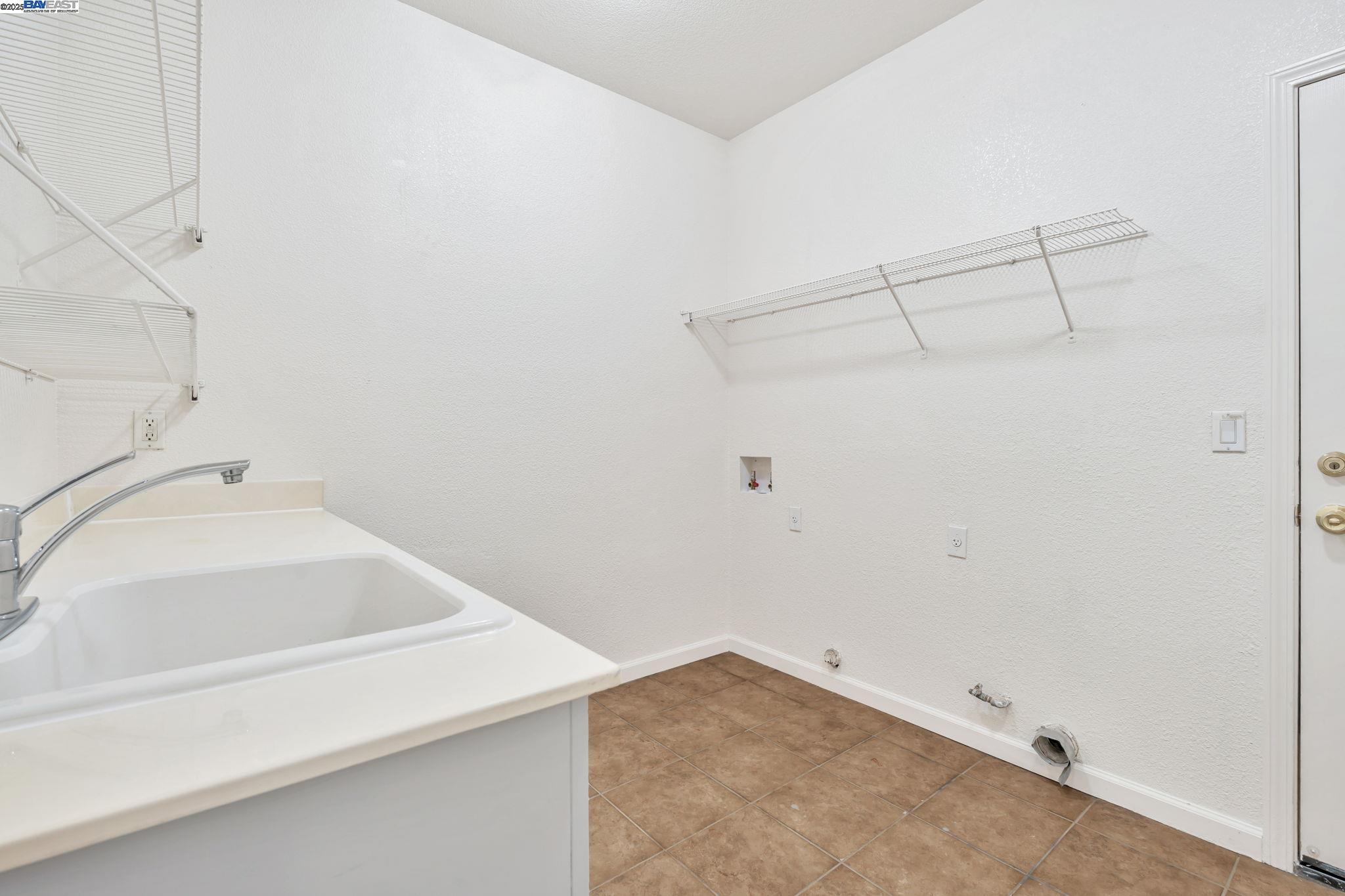 Detail Gallery Image 54 of 60 For 759 Hagerman Peak Dr, Newman,  CA 95360 - 4 Beds | 2 Baths