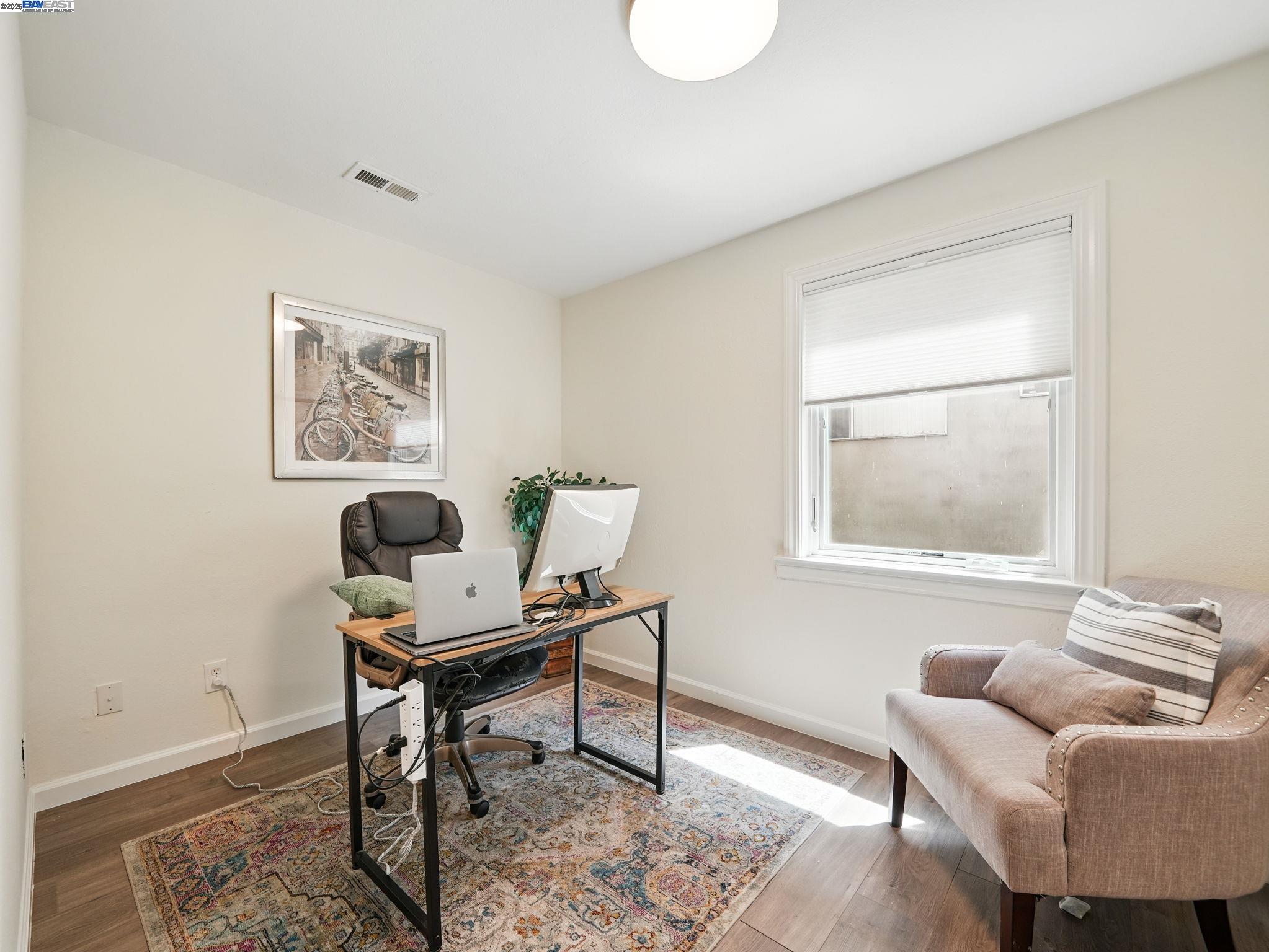 Detail Gallery Image 32 of 52 For 2323 Mastlands Dr, Oakland,  CA 94611 - 5 Beds | 4/1 Baths