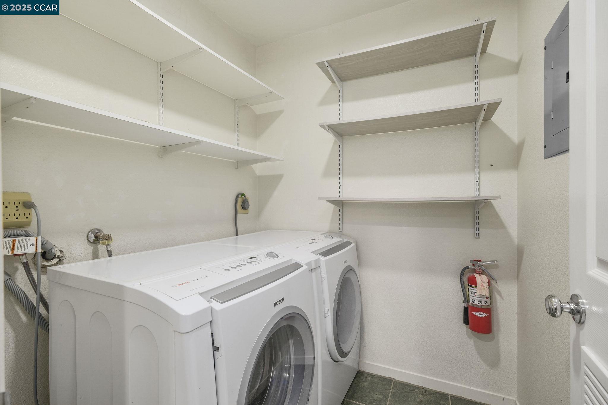 Detail Gallery Image 23 of 29 For 163 San Pedro Cir, San Jose,  CA 95110 - 2 Beds | 2 Baths