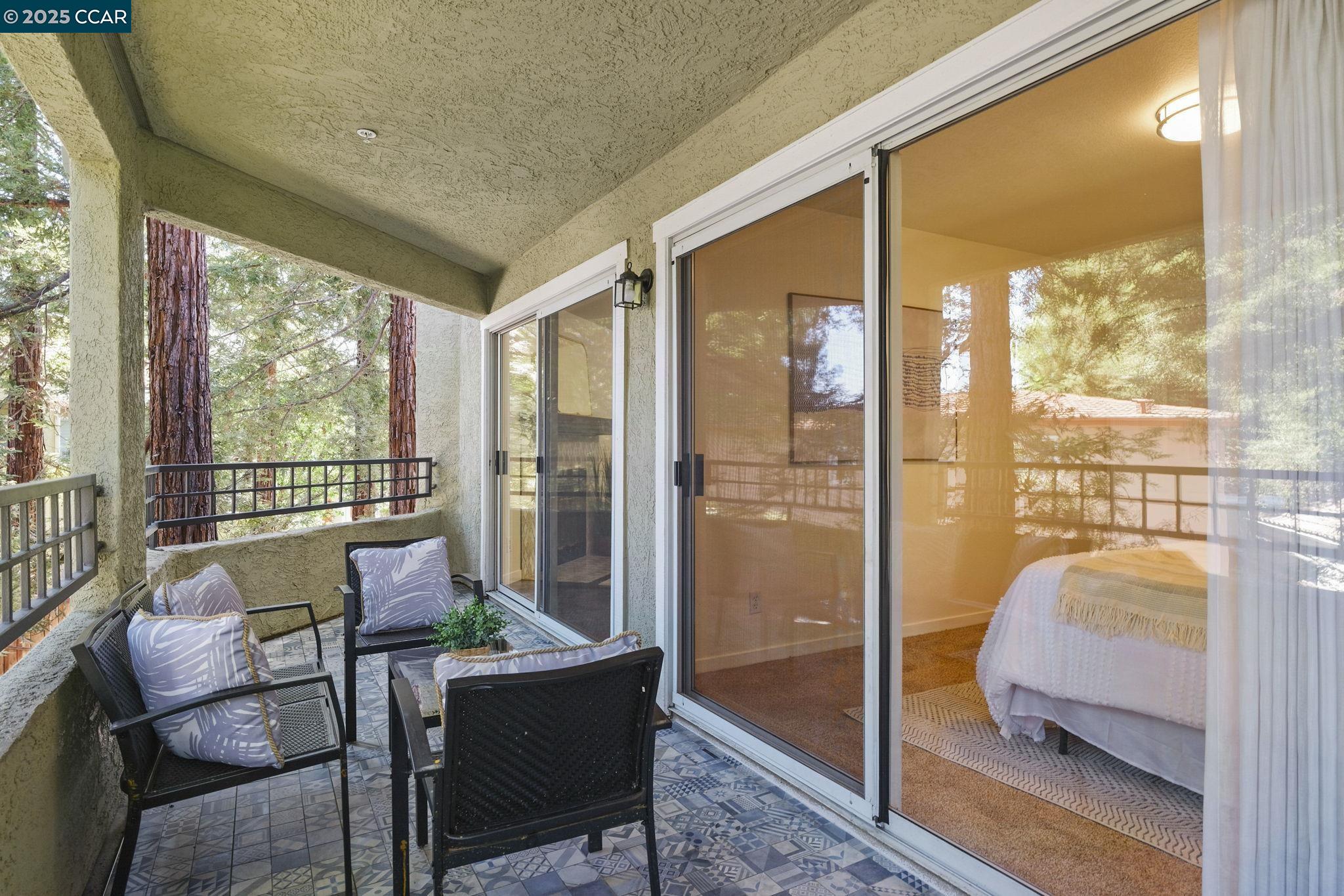 Detail Gallery Image 25 of 29 For 163 San Pedro Cir, San Jose,  CA 95110 - 2 Beds | 2 Baths