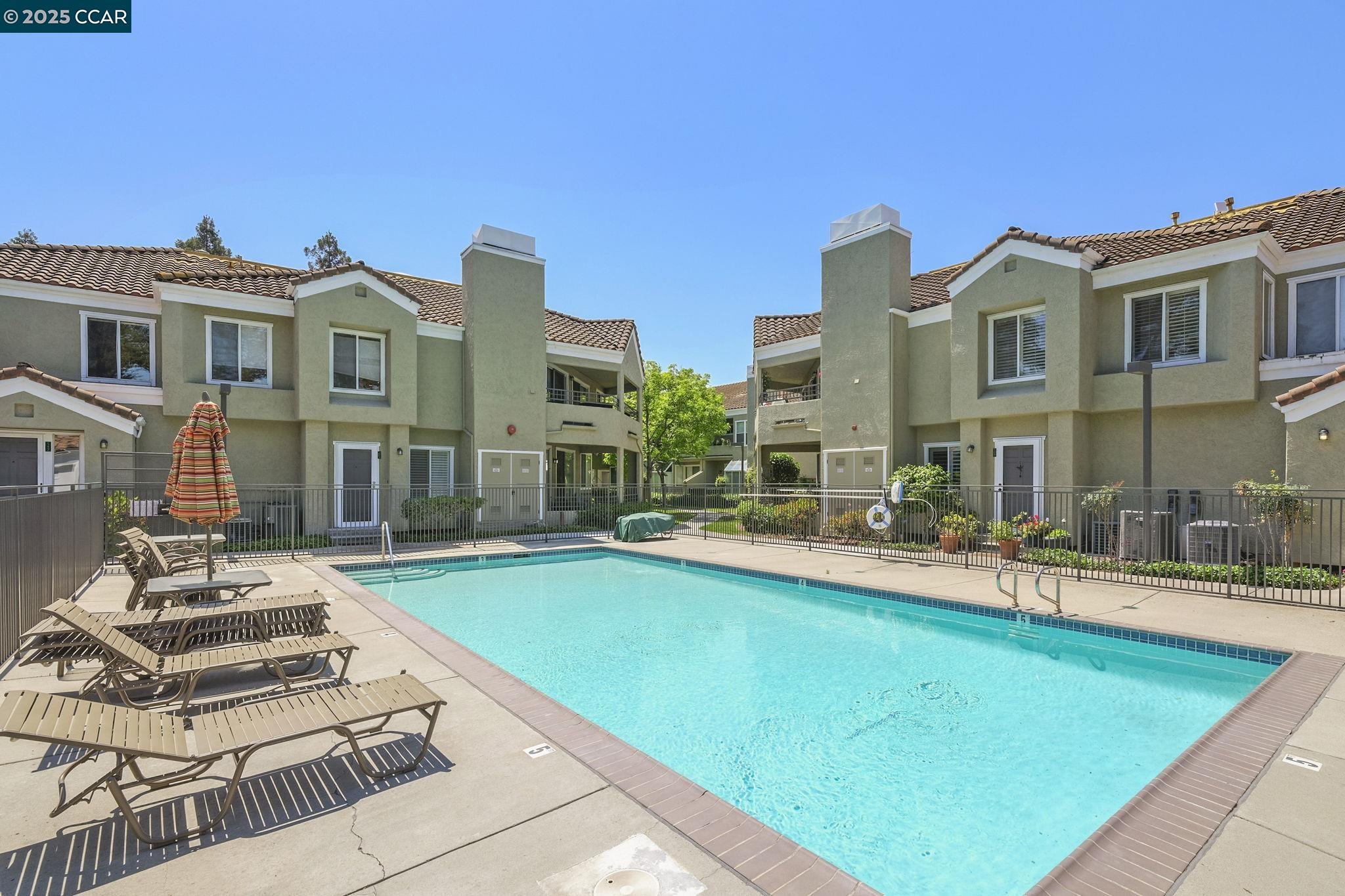 Detail Gallery Image 28 of 29 For 163 San Pedro Cir, San Jose,  CA 95110 - 2 Beds | 2 Baths