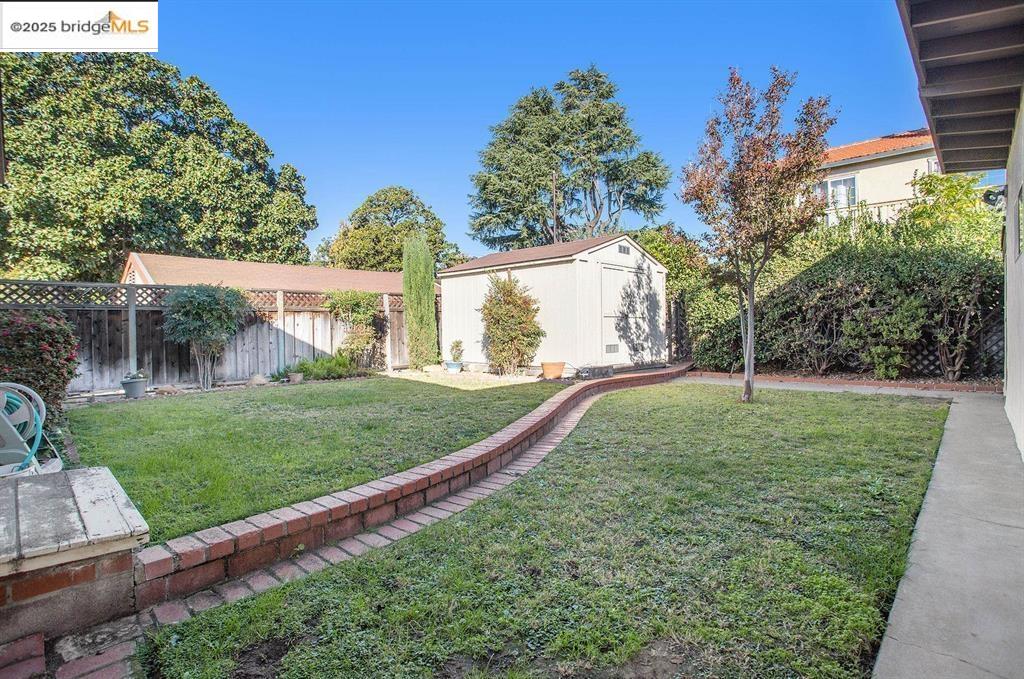 Detail Gallery Image 16 of 19 For 114 W 8th St, Antioch,  CA 94509 - 3 Beds | 1 Baths