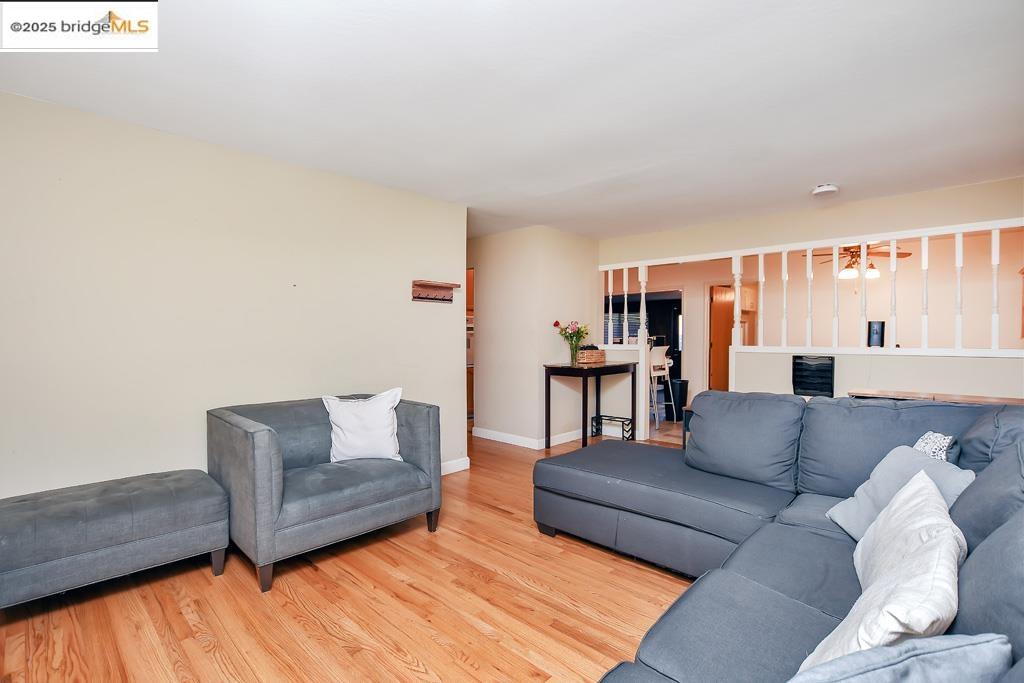 Detail Gallery Image 7 of 19 For 114 W 8th St, Antioch,  CA 94509 - 3 Beds | 1 Baths