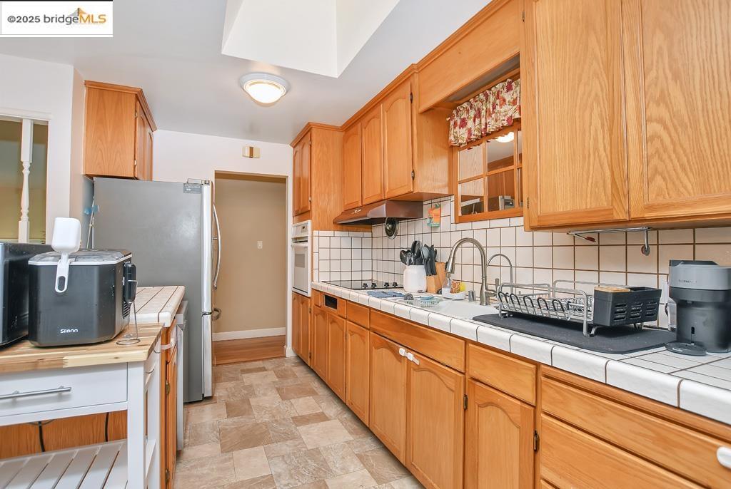 Detail Gallery Image 10 of 19 For 114 W 8th St, Antioch,  CA 94509 - 3 Beds | 1 Baths