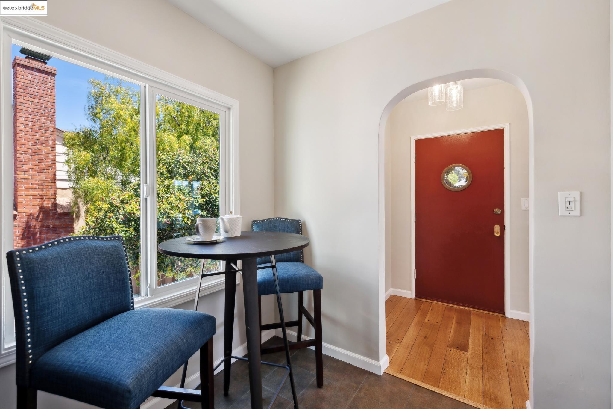 Detail Gallery Image 14 of 39 For 126 Begier Ave., San Leandro,  CA 94577 - 2 Beds | 2 Baths