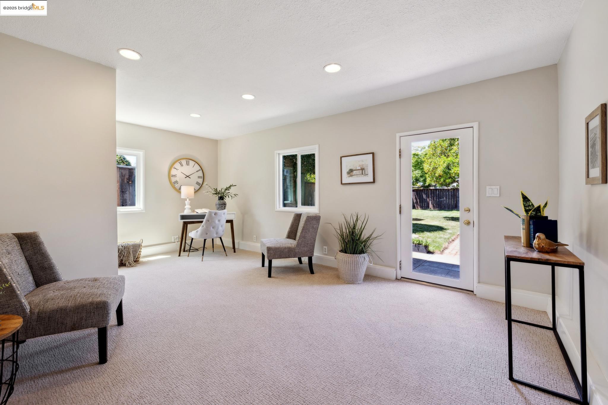 Detail Gallery Image 25 of 39 For 126 Begier Ave., San Leandro,  CA 94577 - 2 Beds | 2 Baths