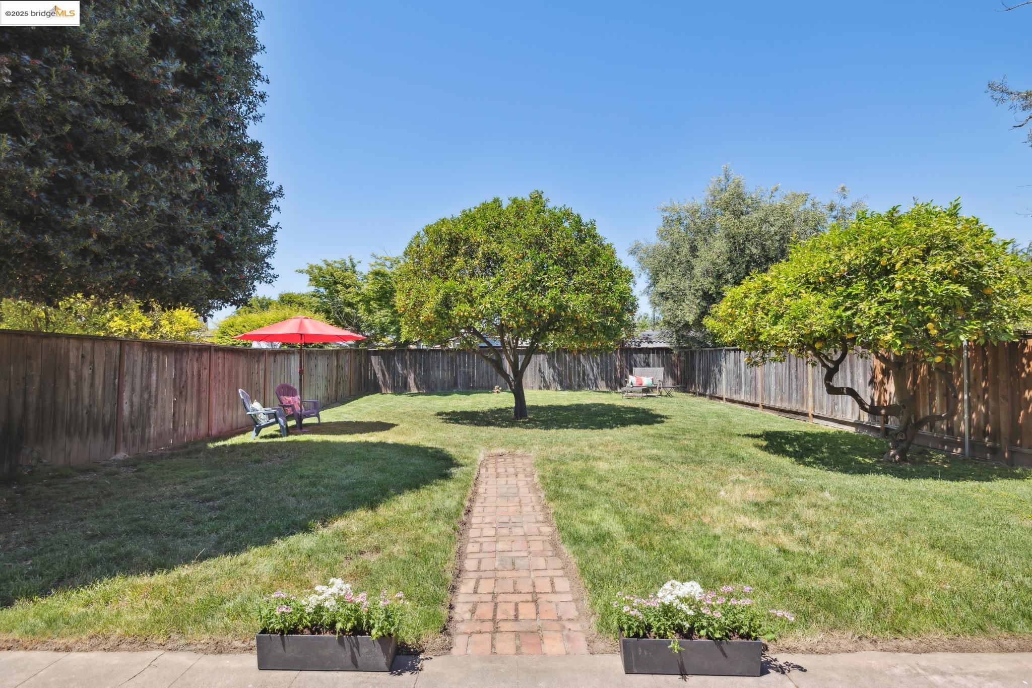 Detail Gallery Image 30 of 39 For 126 Begier Ave., San Leandro,  CA 94577 - 2 Beds | 2 Baths