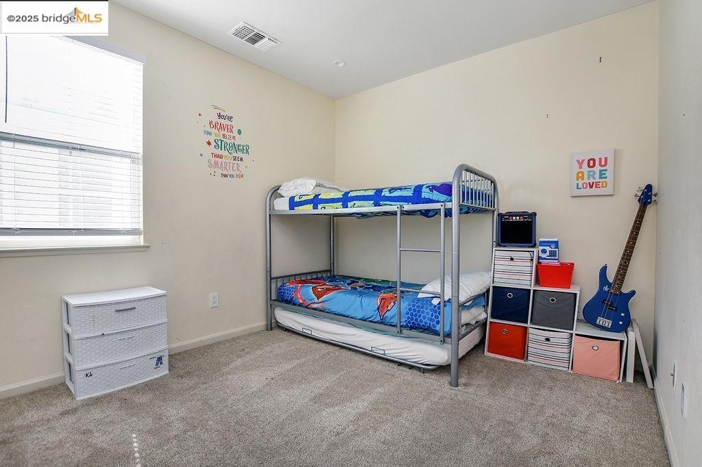 Detail Gallery Image 14 of 19 For 1619 Centennial Dr, Fairfield,  CA 94533 - 3 Beds | 2/1 Baths