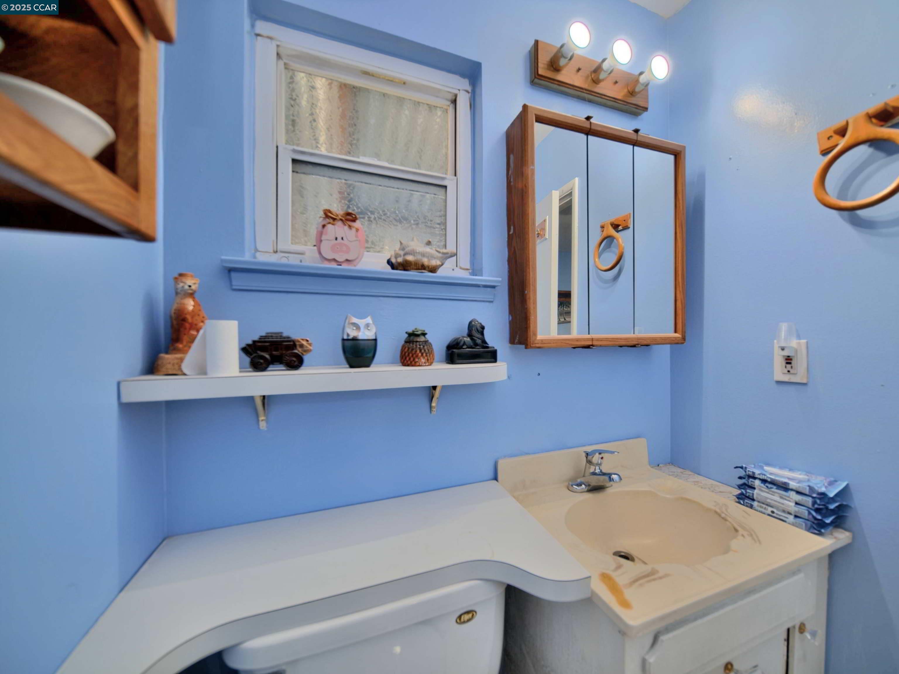 Detail Gallery Image 21 of 60 For 848 Linda Vista Street, San Jose,  CA 95127-1123 - 3 Beds | 2 Baths