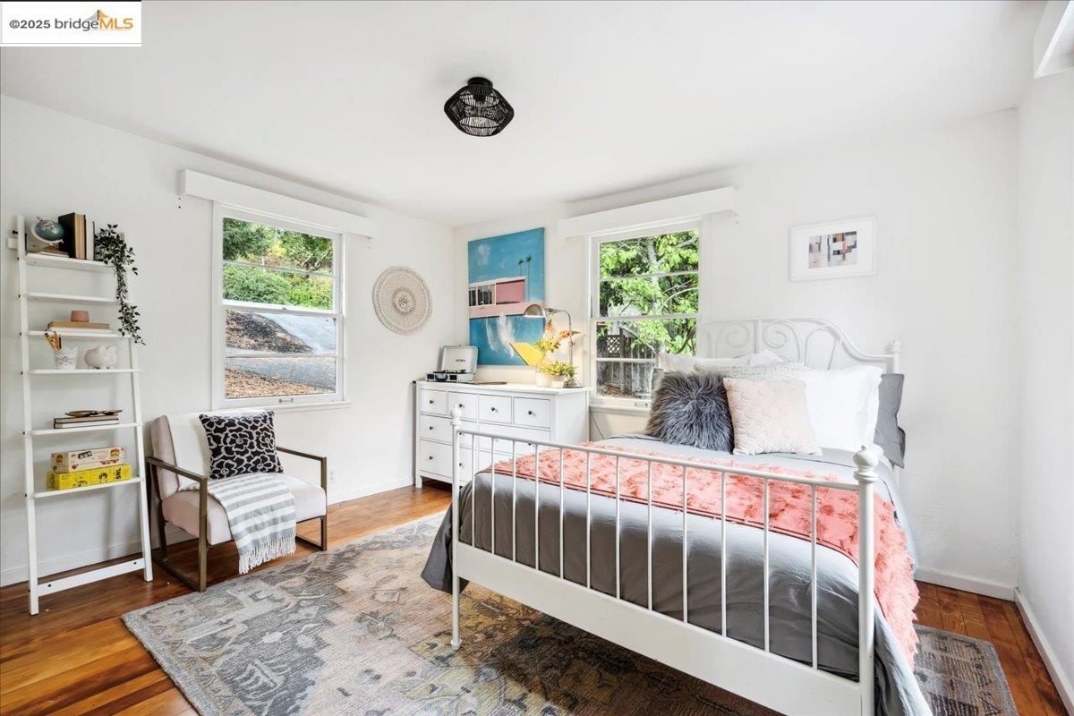 Detail Gallery Image 30 of 58 For 342 El Toyonal, Orinda,  CA 94563 - 5 Beds | 2 Baths