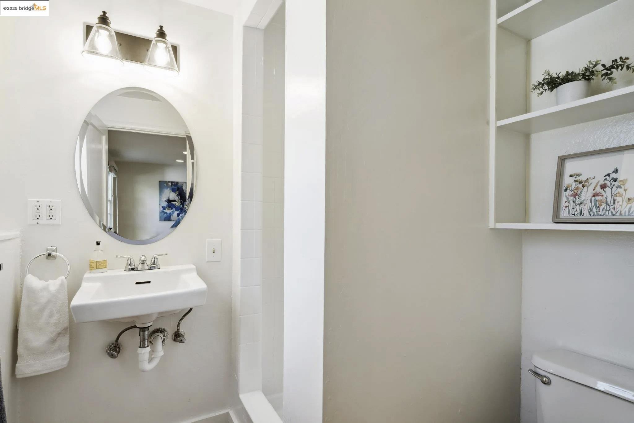 Detail Gallery Image 48 of 58 For 342 El Toyonal, Orinda,  CA 94563 - 5 Beds | 2 Baths