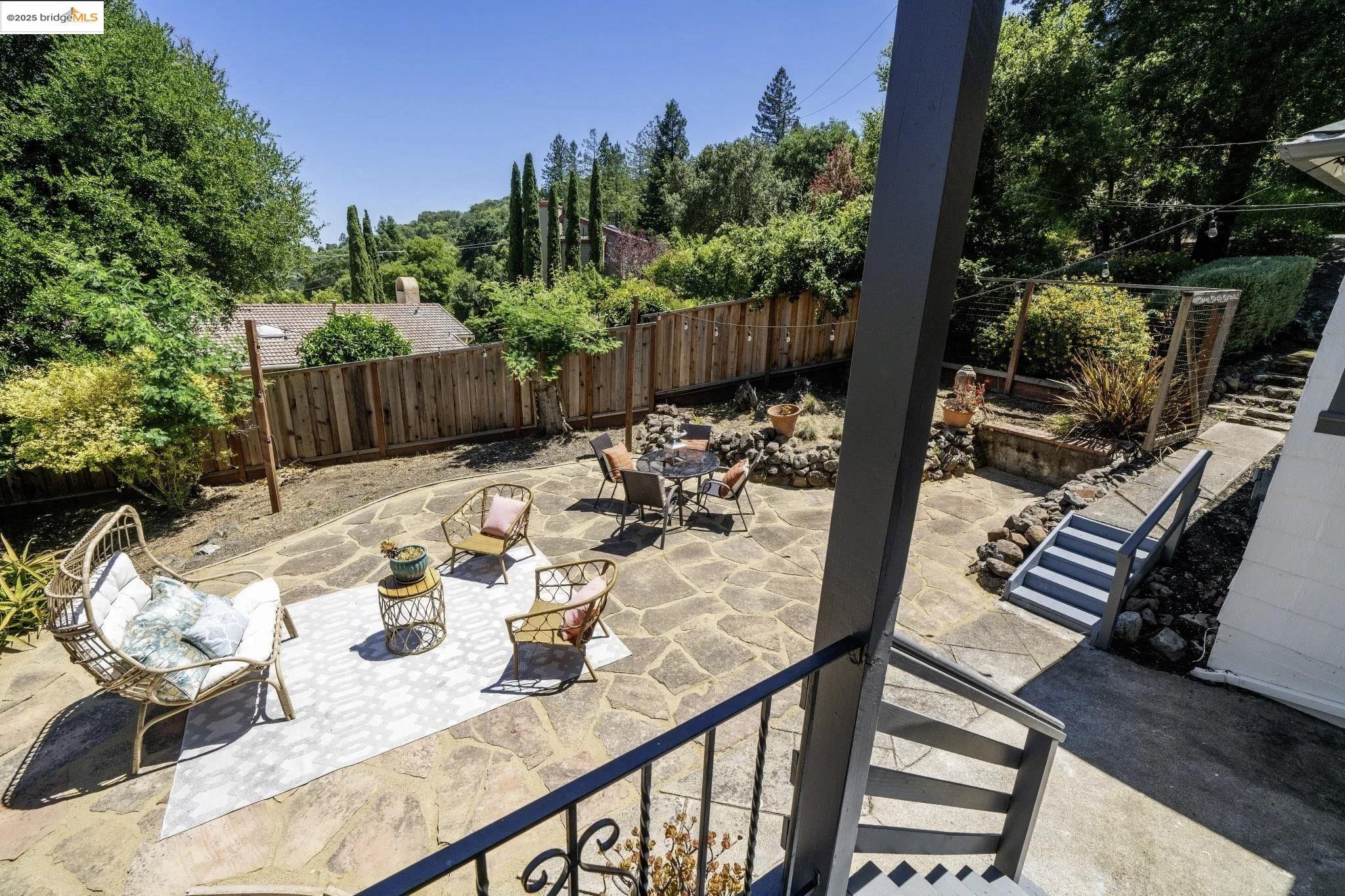 Detail Gallery Image 53 of 58 For 342 El Toyonal, Orinda,  CA 94563 - 5 Beds | 2 Baths
