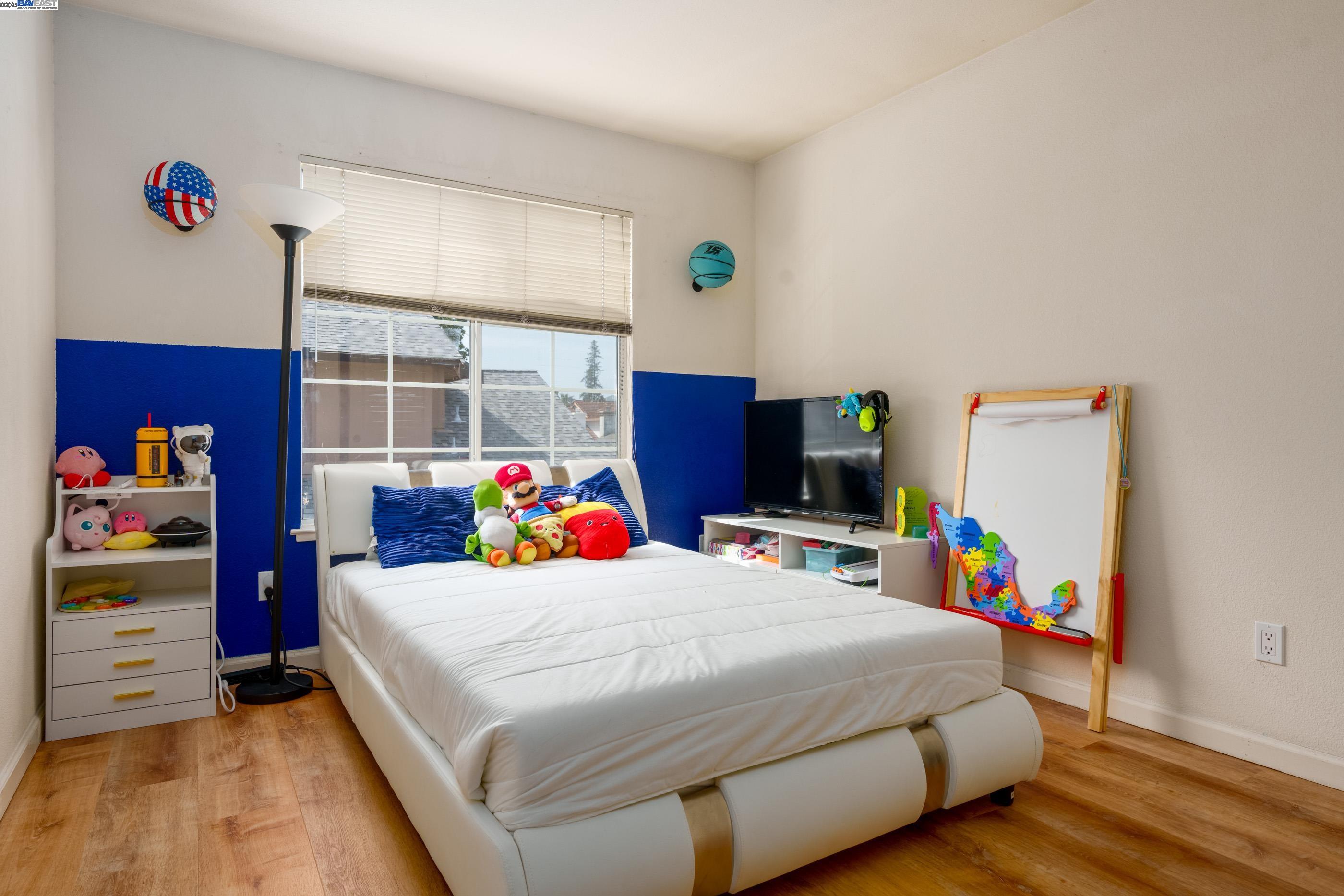 Detail Gallery Image 11 of 22 For 7691 Church #B,  Gilroy,  CA 95020 - 4 Beds | 3/1 Baths
