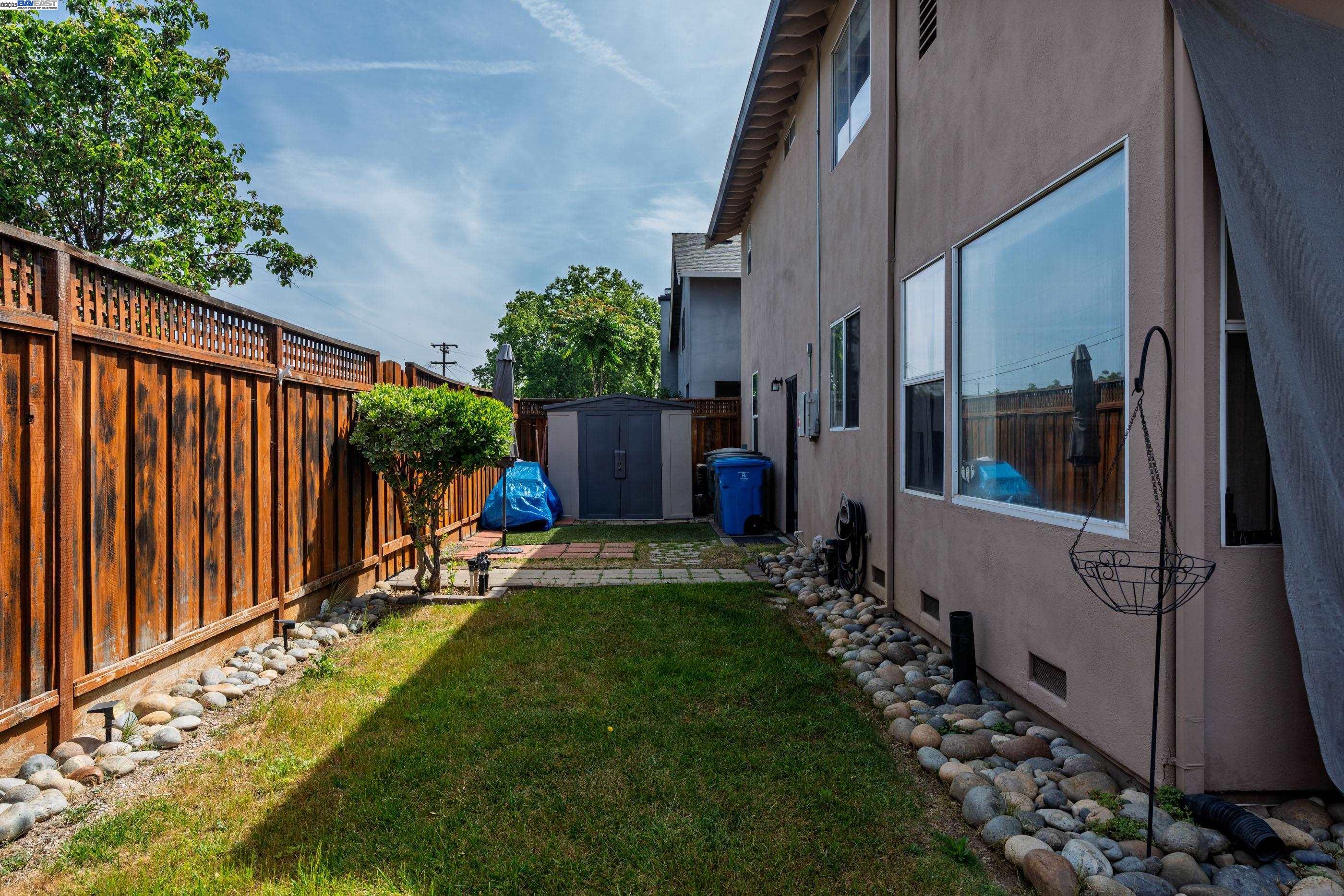 Detail Gallery Image 21 of 22 For 7691 Church #B,  Gilroy,  CA 95020 - 4 Beds | 3/1 Baths