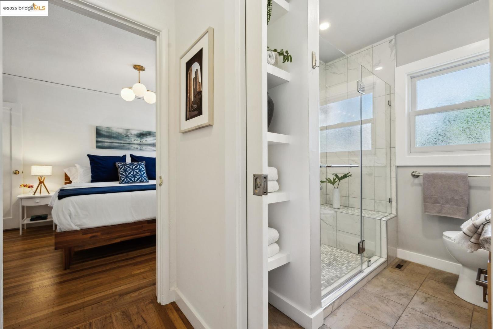 Detail Gallery Image 13 of 44 For 2838 Fillmore St, Alameda,  CA 94501 - 1 Beds | 1 Baths
