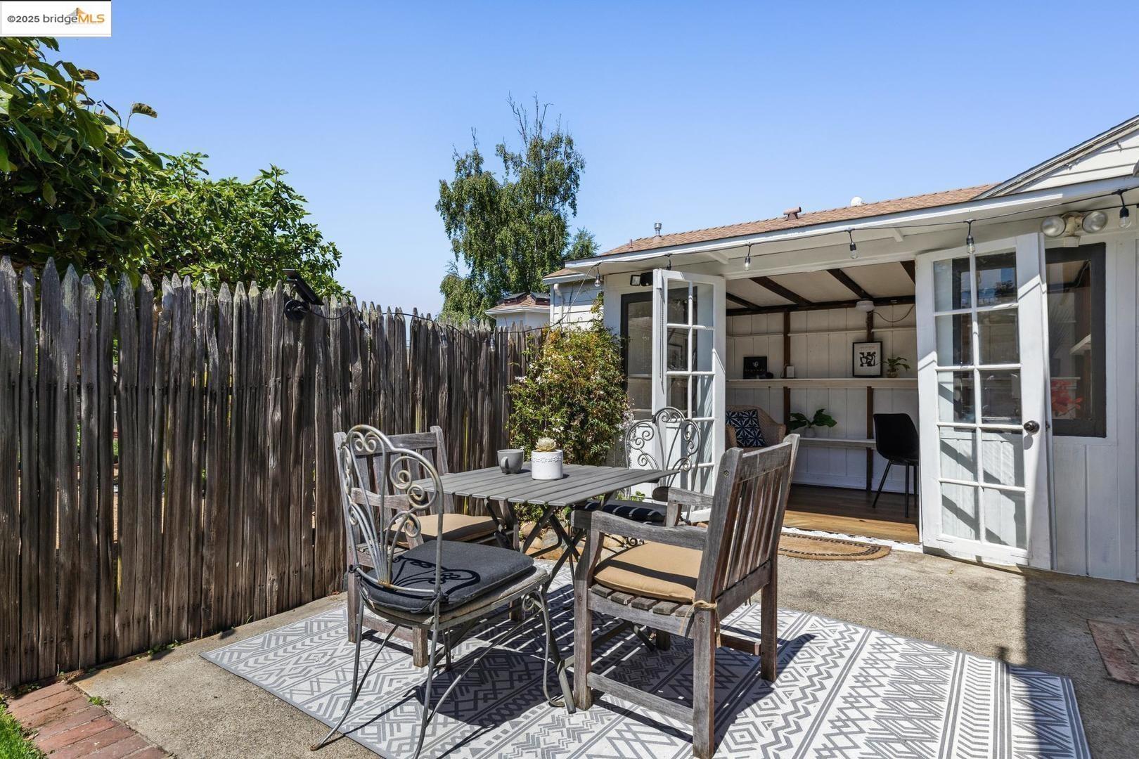 Detail Gallery Image 37 of 45 For 2838 Fillmore St, Alameda,  CA 94501 - 1 Beds | 1 Baths
