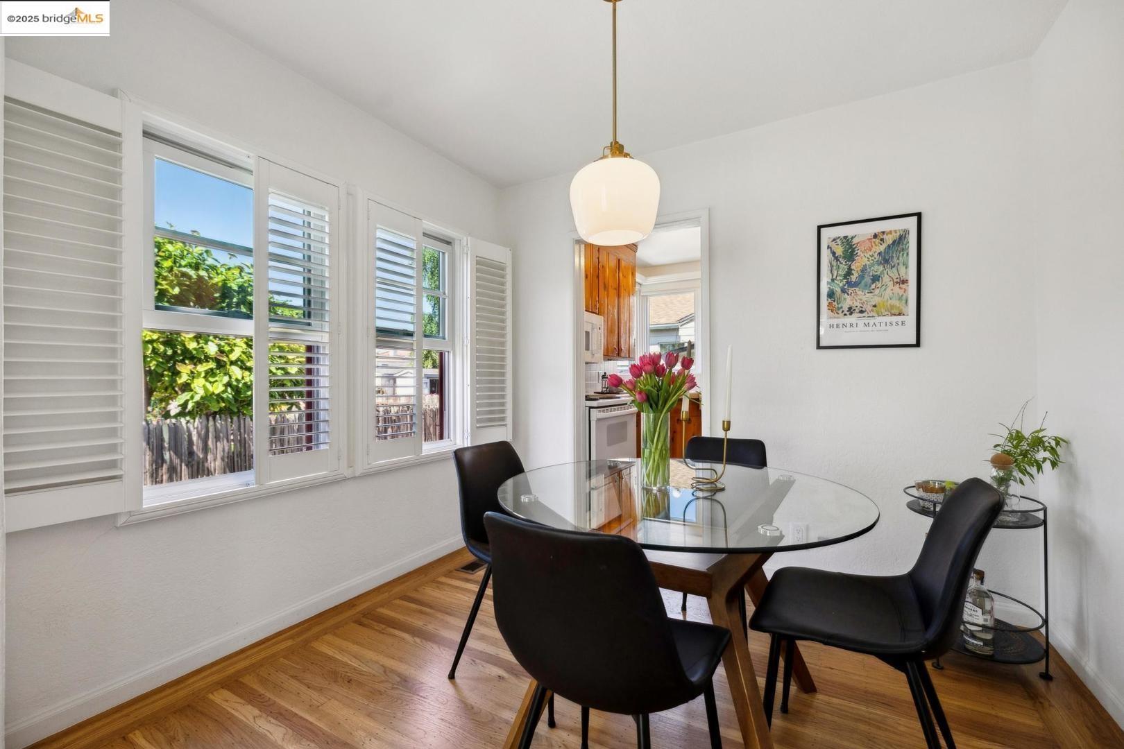 Detail Gallery Image 10 of 44 For 2838 Fillmore St, Alameda,  CA 94501 - 1 Beds | 1 Baths