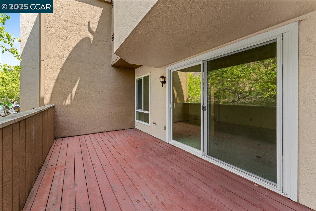 Detail Gallery Image 9 of 36 For 2121 Vale Rd #31,  San Pablo,  CA 94806 - 3 Beds | 3 Baths
