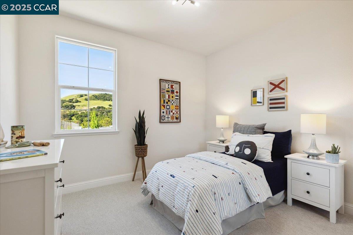Detail Gallery Image 28 of 52 For 38 Citron Knoll, Orinda,  CA 94563 - 5 Beds | 3 Baths