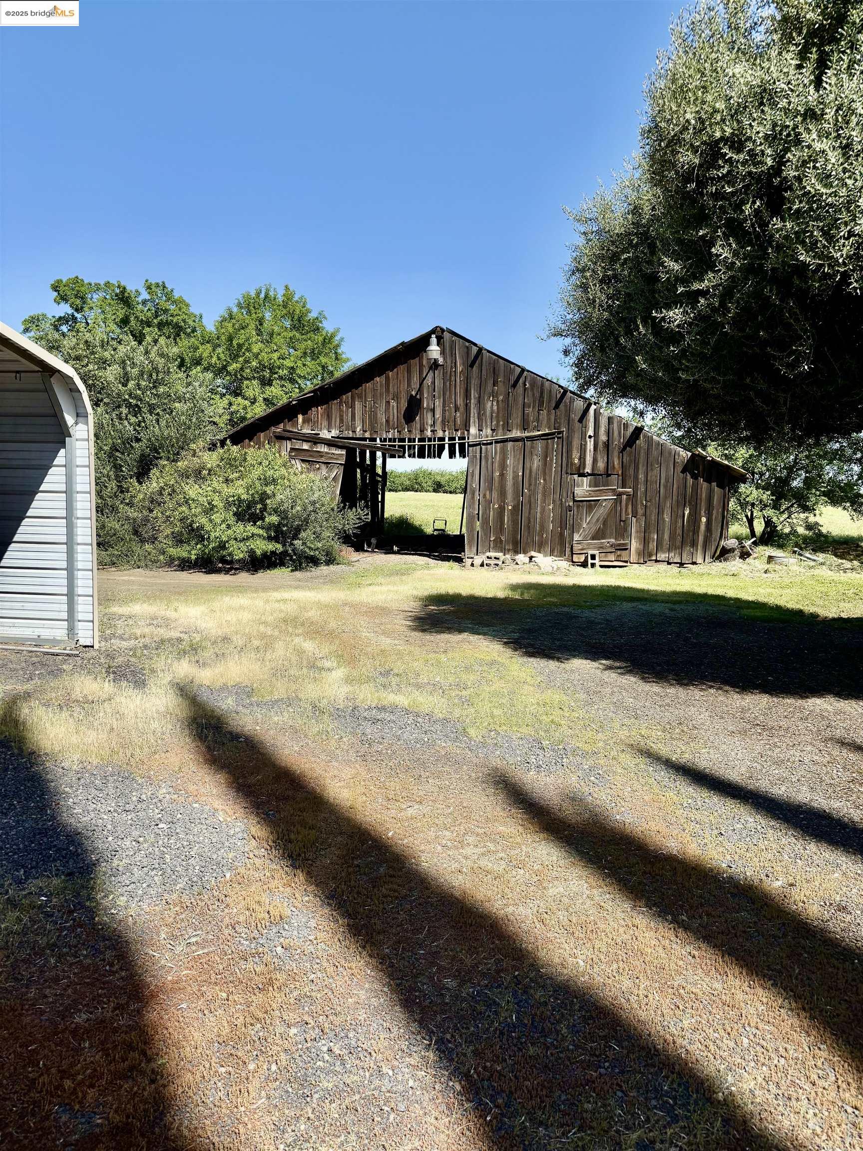 Detail Gallery Image 26 of 29 For 1660 Kibby, Merced,  CA 95340 - 3 Beds | 2 Baths