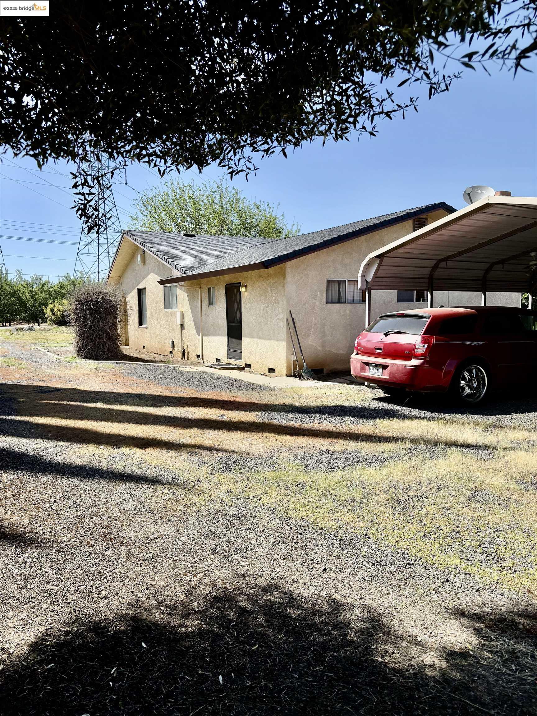 Detail Gallery Image 6 of 29 For 1660 Kibby, Merced,  CA 95340 - 3 Beds | 2 Baths