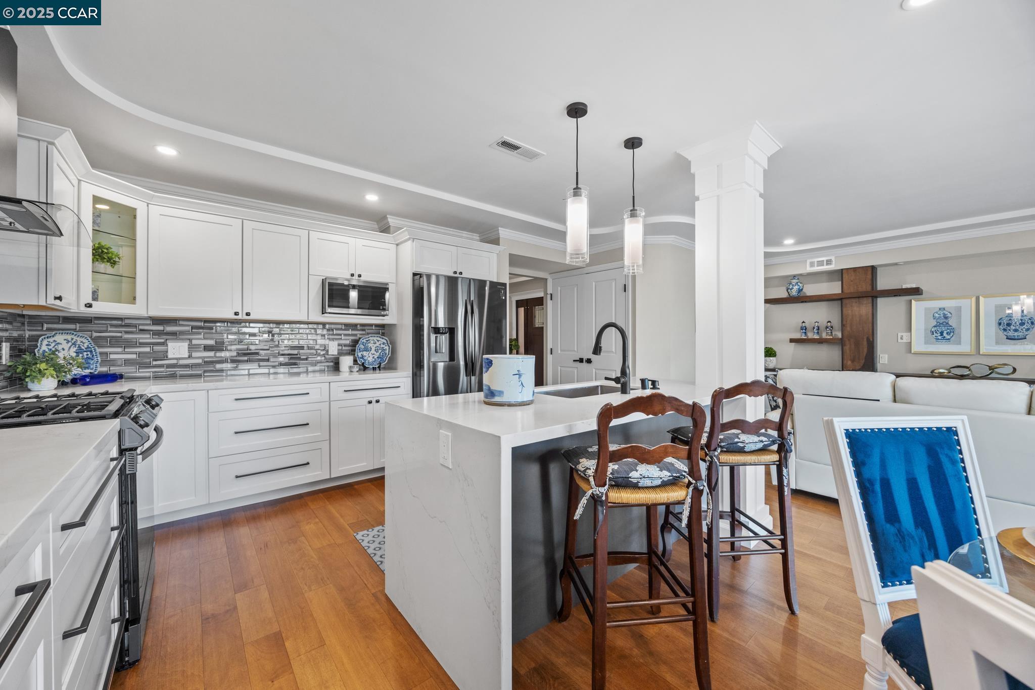 Detail Gallery Image 18 of 60 For 2925 Golden Rain Rd #12,  Walnut Creek,  CA 94595 - 2 Beds | 2 Baths