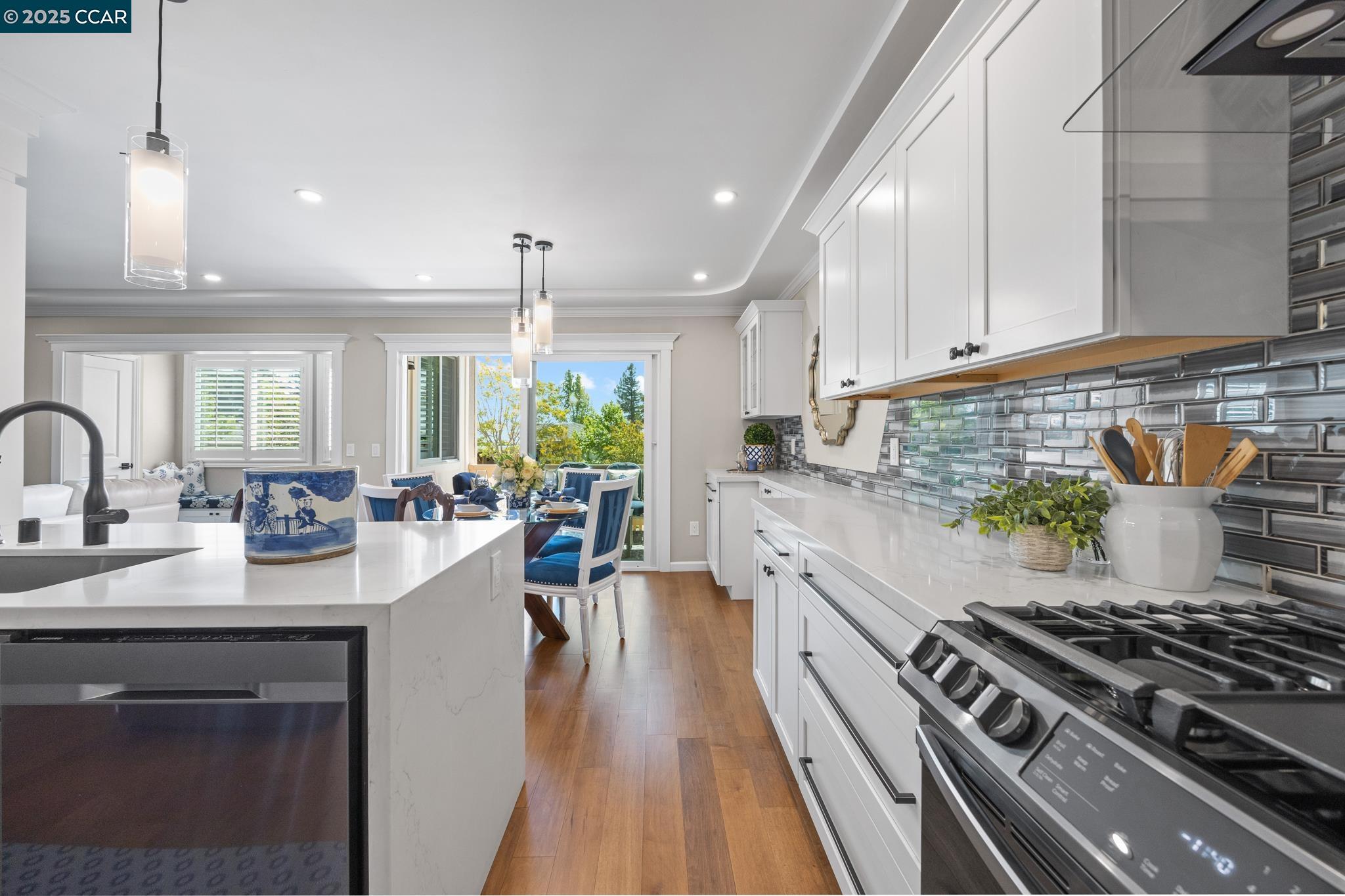 Detail Gallery Image 41 of 60 For 2925 Golden Rain Rd #12,  Walnut Creek,  CA 94595 - 2 Beds | 2 Baths