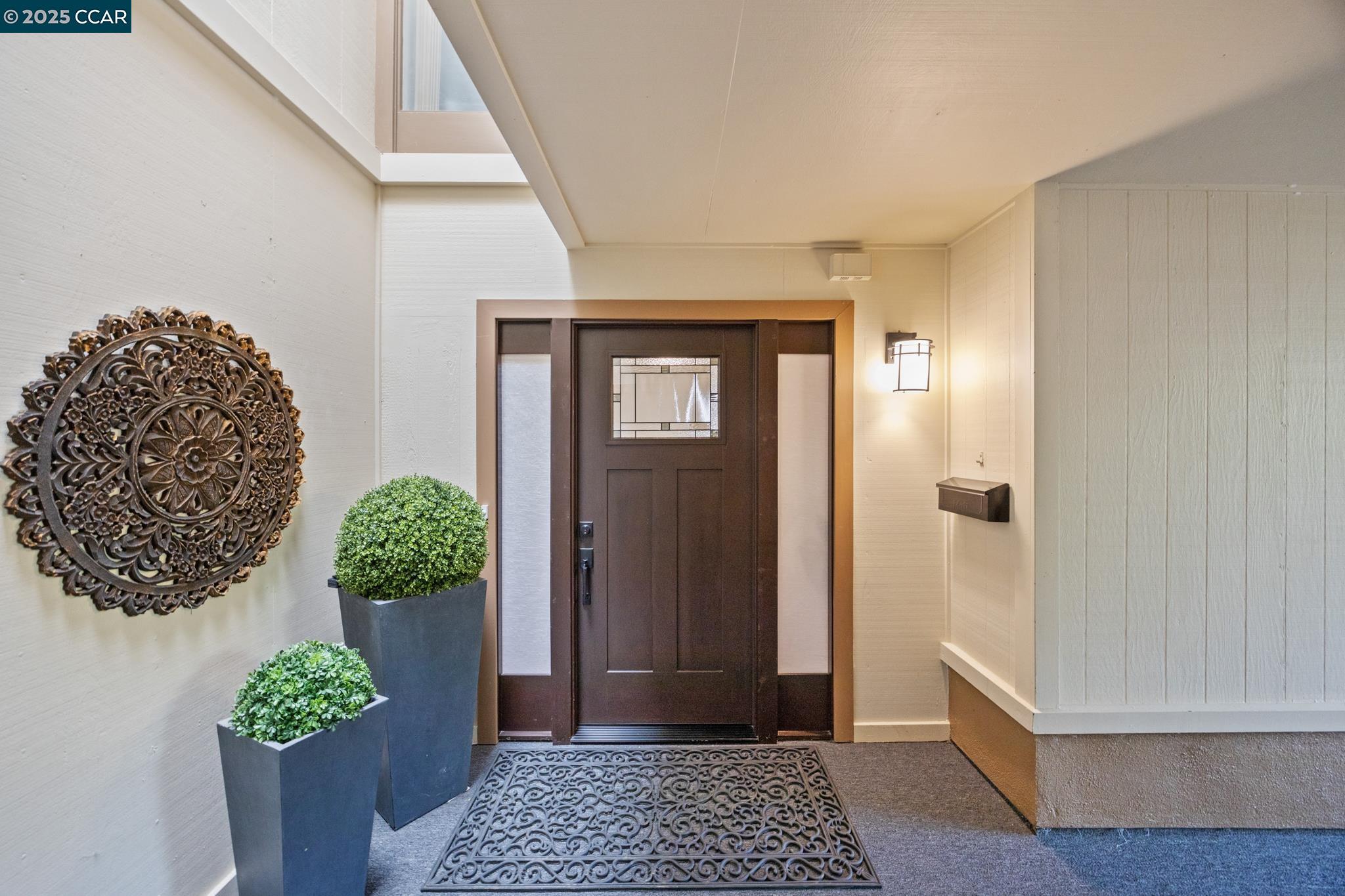 Detail Gallery Image 6 of 60 For 2925 Golden Rain Rd #12,  Walnut Creek,  CA 94595 - 2 Beds | 2 Baths