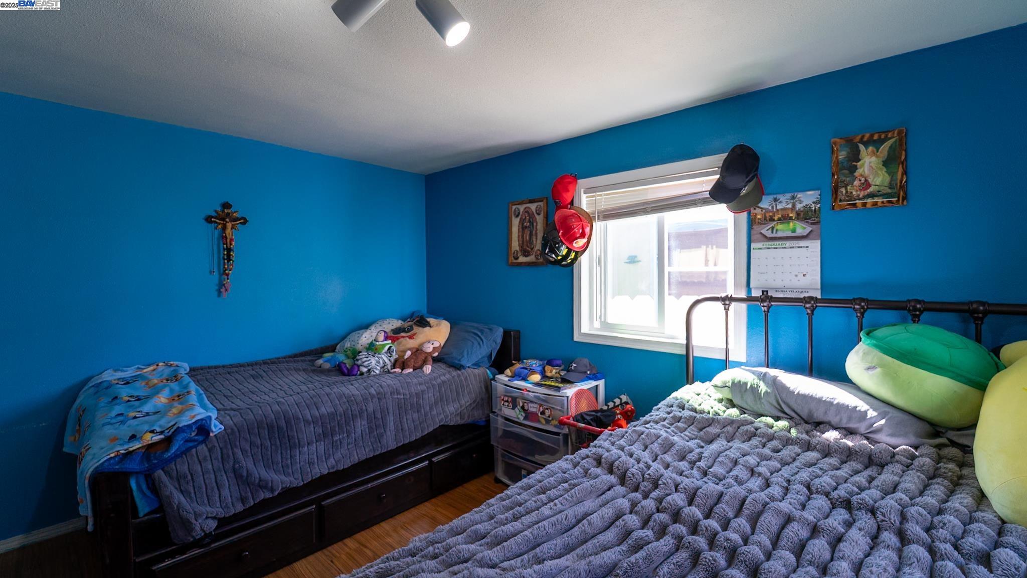 Detail Gallery Image 6 of 10 For 2580 Senter Rd #495,  San Jose,  CA 95111 - 3 Beds | 2 Baths