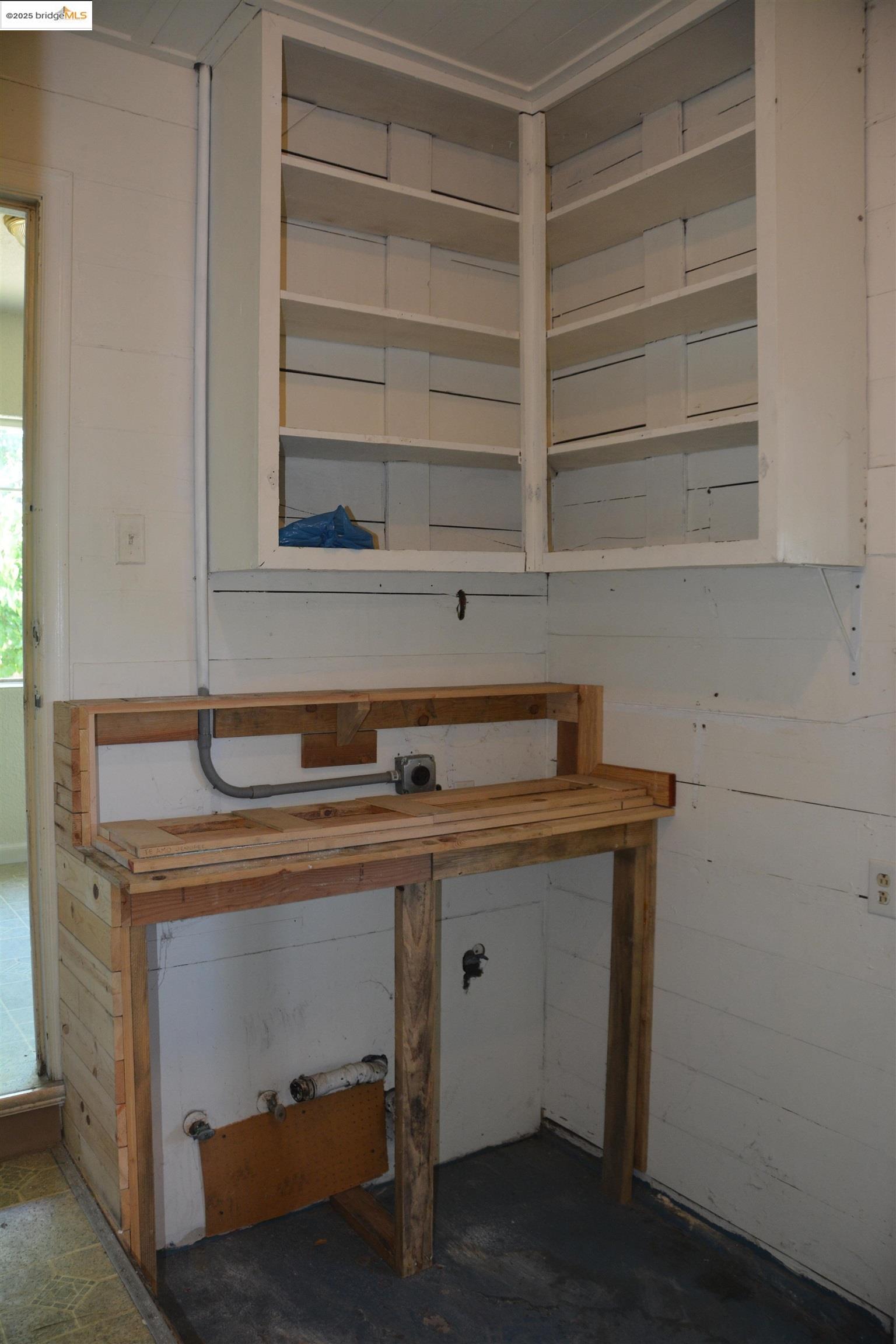 Detail Gallery Image 16 of 27 For 115 Enes Ave, Bay Point,  CA 94565 - 2 Beds | 1 Baths
