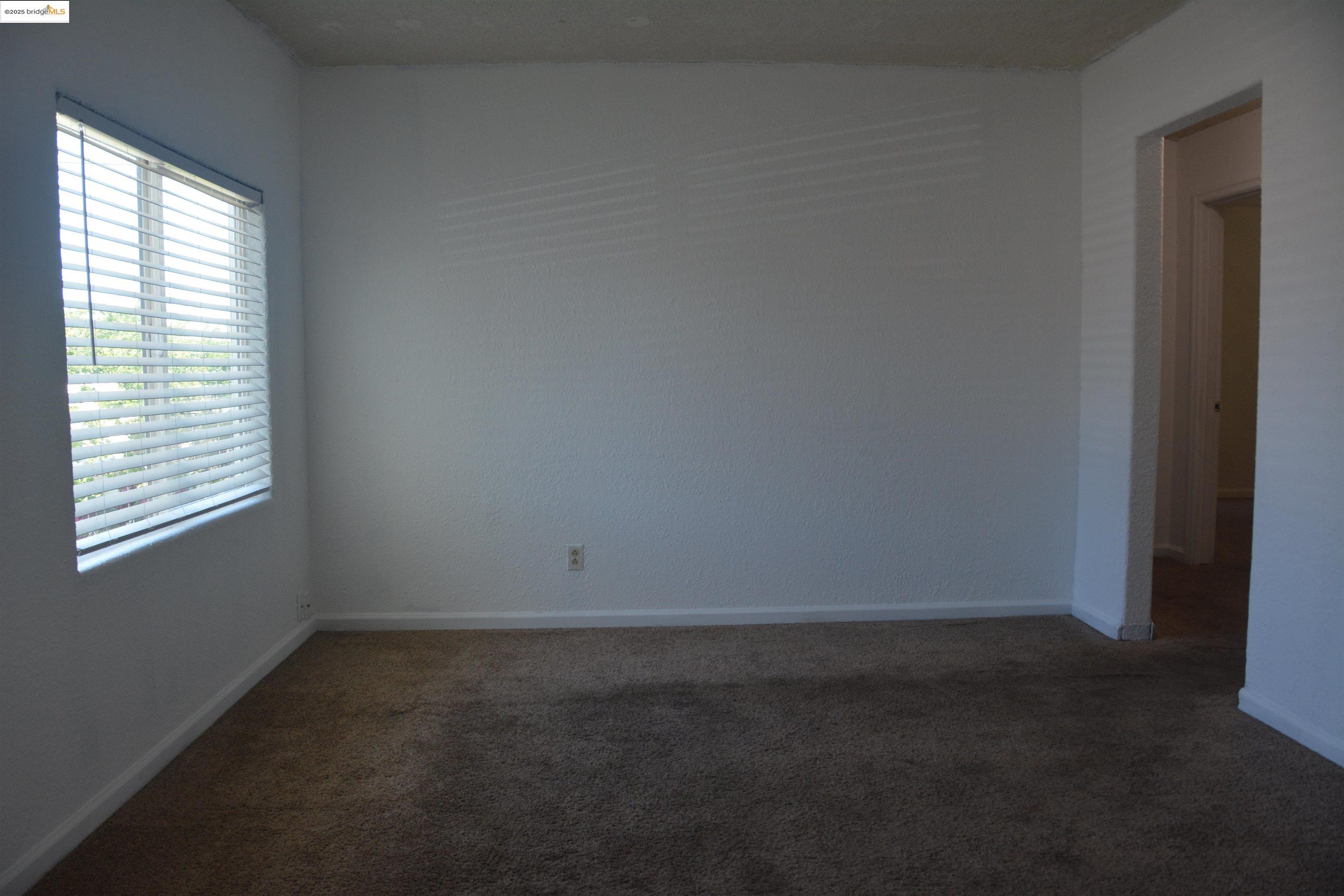 Detail Gallery Image 4 of 27 For 115 Enes Ave, Bay Point,  CA 94565 - 2 Beds | 1 Baths