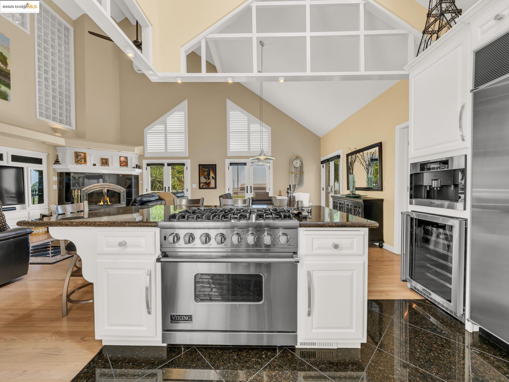 Detail Gallery Image 18 of 60 For 17035 Terminous Rd, Isleton,  CA 95641 - 3 Beds | 3 Baths