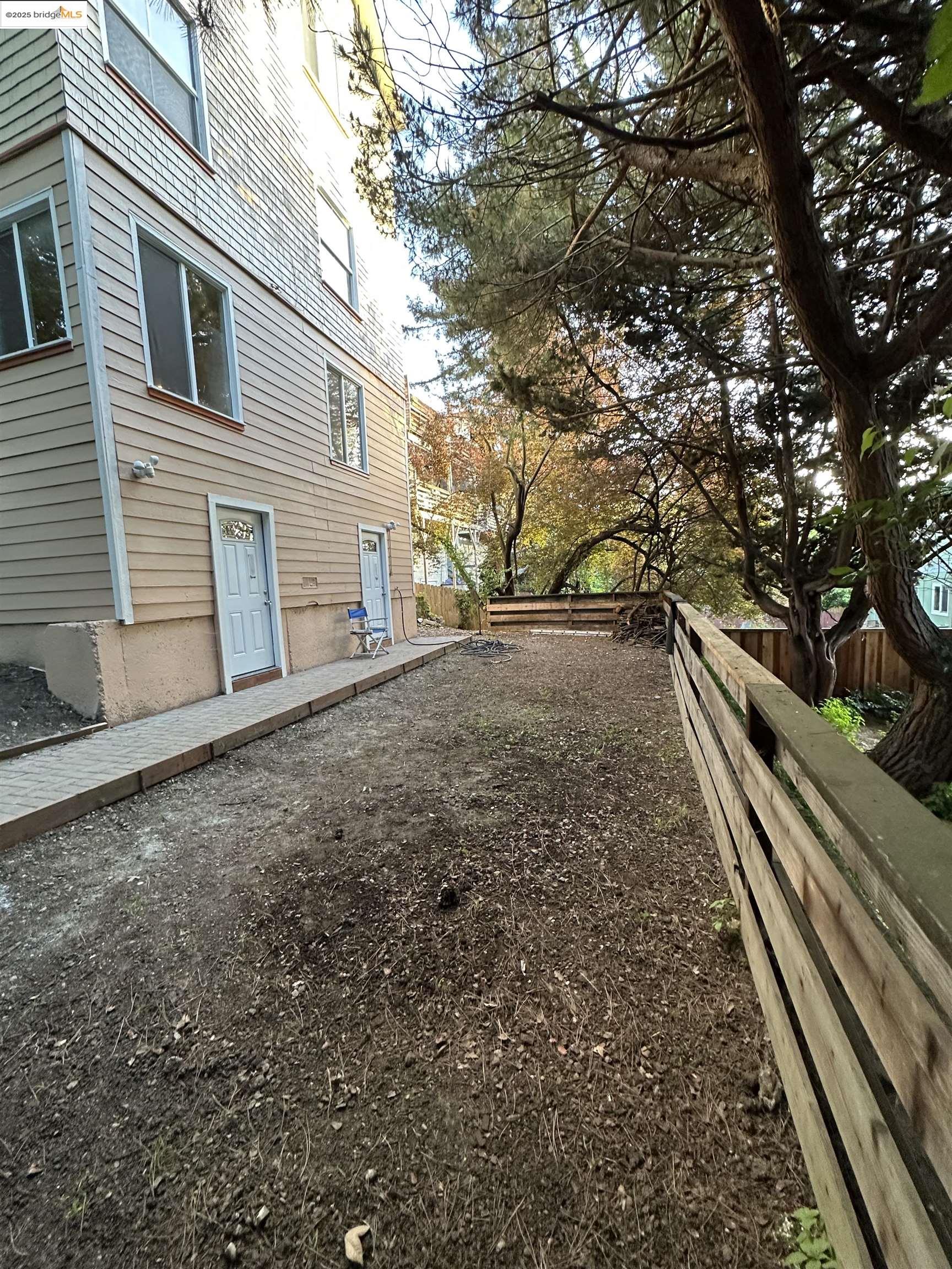 Detail Gallery Image 20 of 24 For 337-341 Oakland Avenue, Oakland,  CA 94611 - – Beds | – Baths