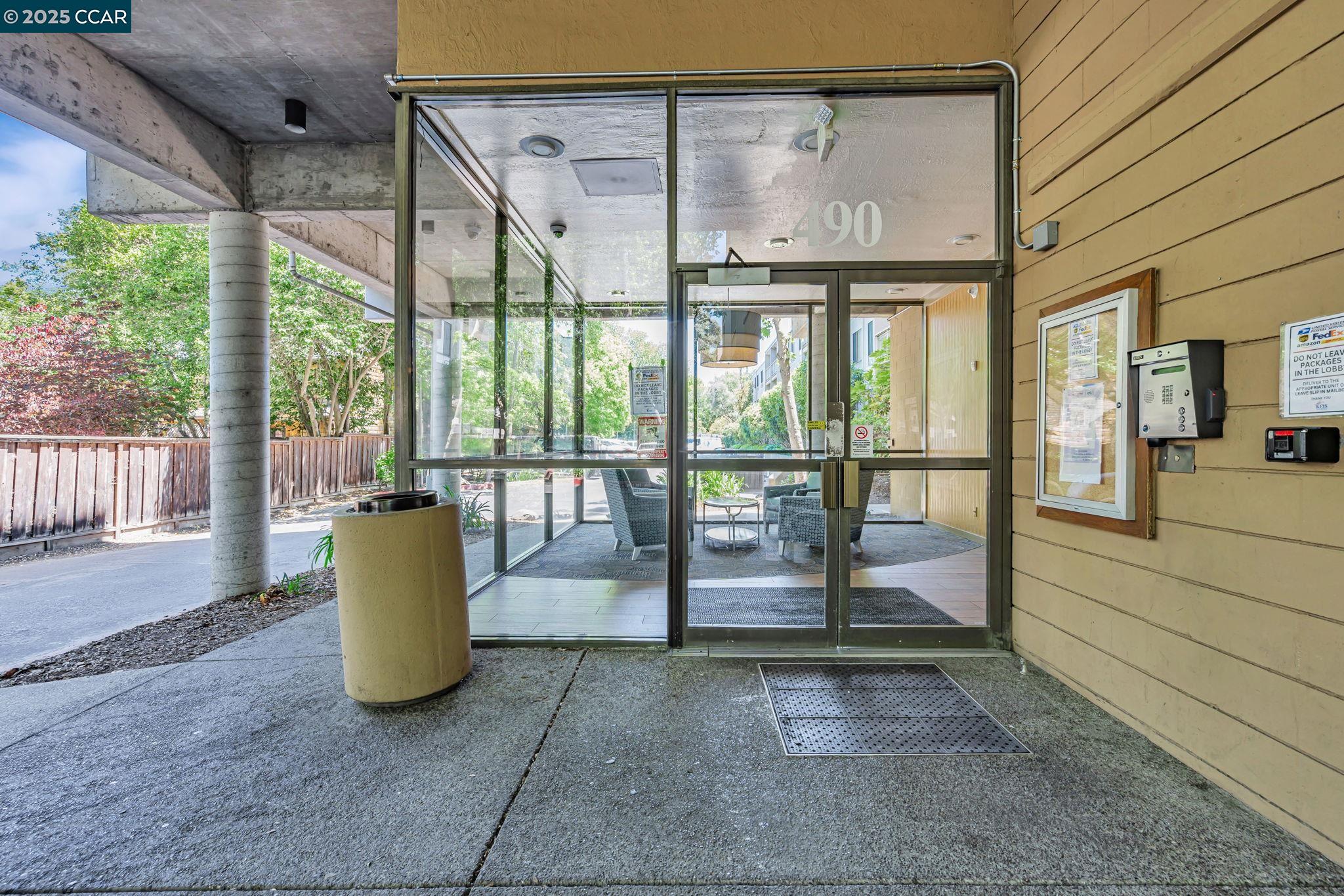 Photo #2: 41097054 Listing 