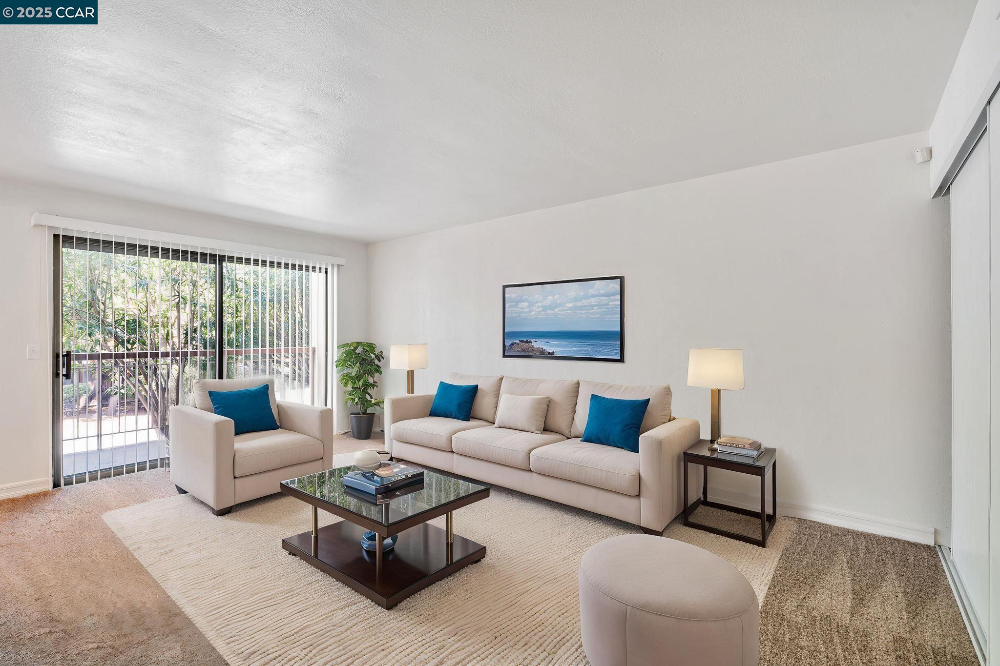 Detail Gallery Image 13 of 33 For 490 N Civic Drive #101,  Walnut Creek,  CA 94596 - 1 Beds | 1 Baths