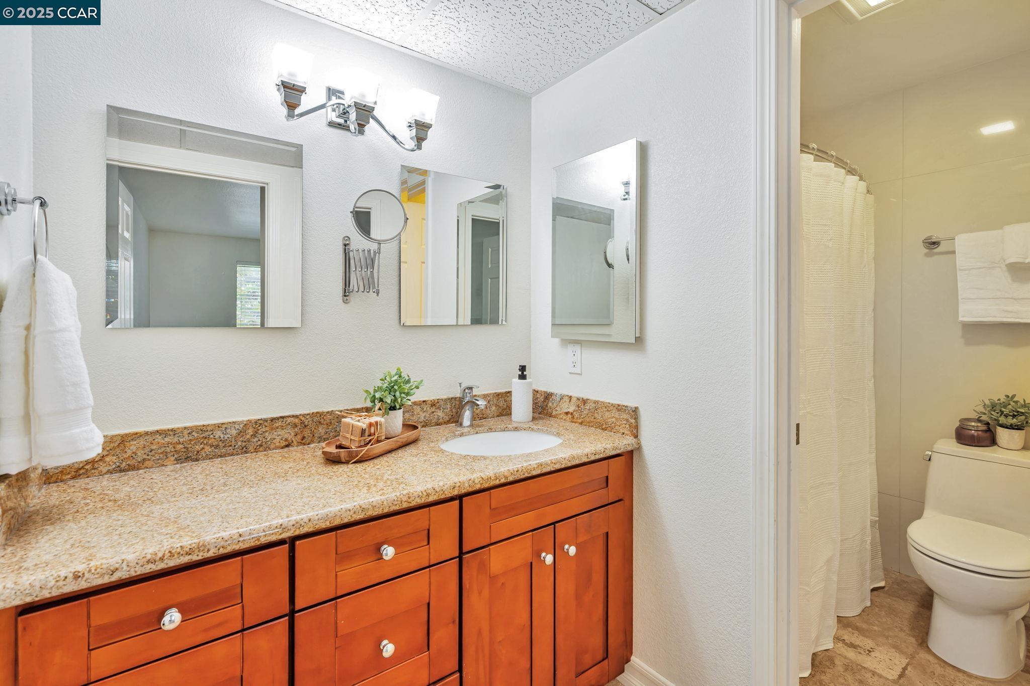 Detail Gallery Image 21 of 33 For 490 N Civic Drive #101,  Walnut Creek,  CA 94596 - 1 Beds | 1 Baths