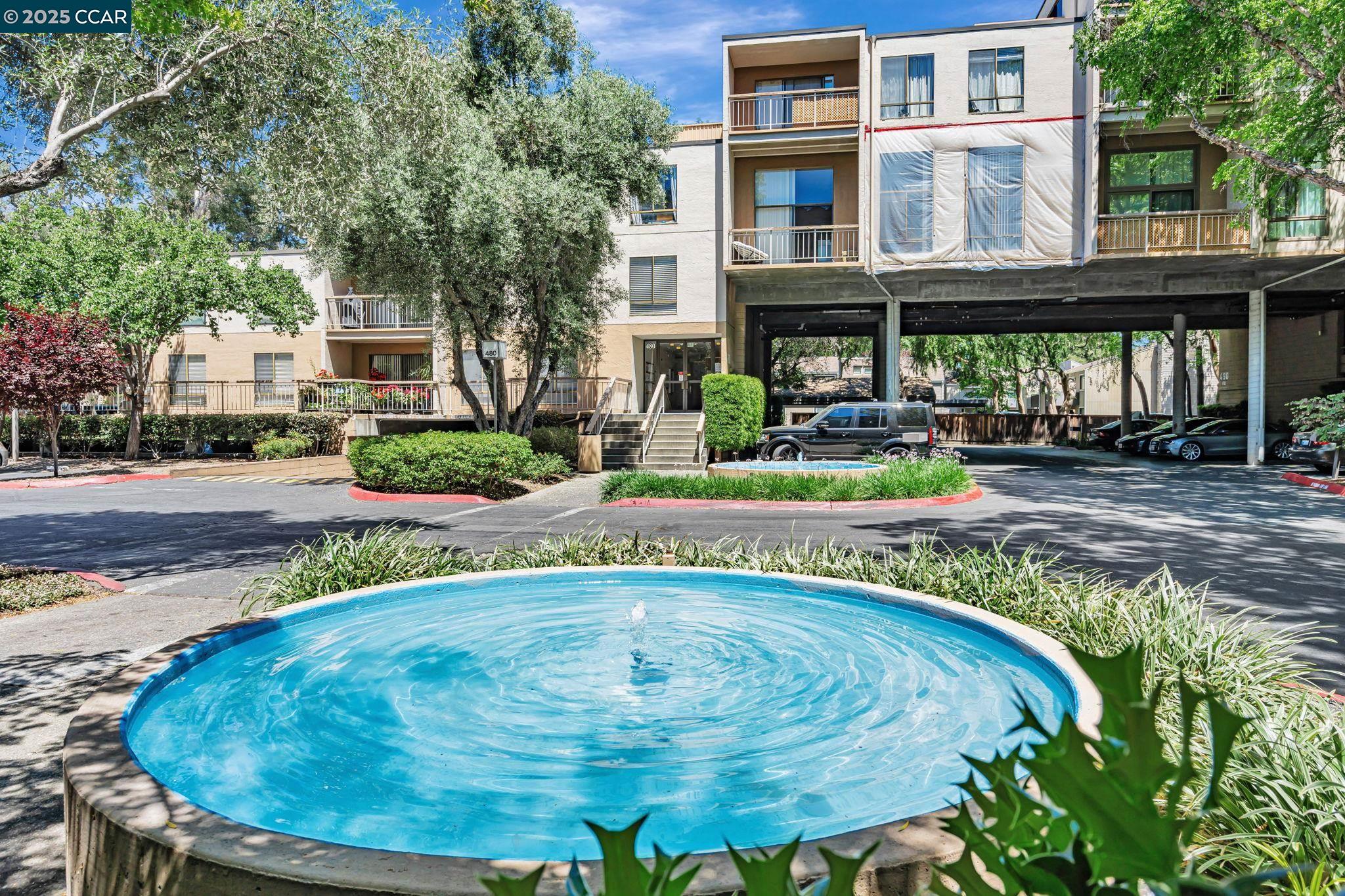 Detail Gallery Image 27 of 33 For 490 N Civic Drive #101,  Walnut Creek,  CA 94596 - 1 Beds | 1 Baths