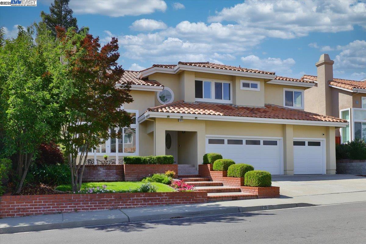 Detail Gallery Image 1 of 1 For 4975 Lapis Ln, Pleasanton,  CA 94566 - 5 Beds | 3 Baths