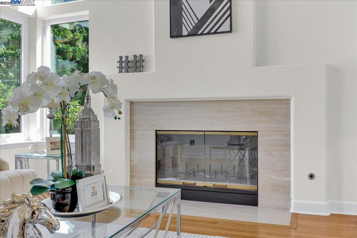 Detail Gallery Image 12 of 60 For 4975 Lapis Ln, Pleasanton,  CA 94566 - 5 Beds | 3 Baths
