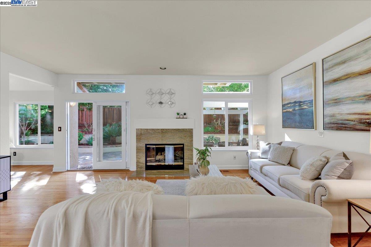 Detail Gallery Image 24 of 60 For 4975 Lapis Ln, Pleasanton,  CA 94566 - 5 Beds | 3 Baths